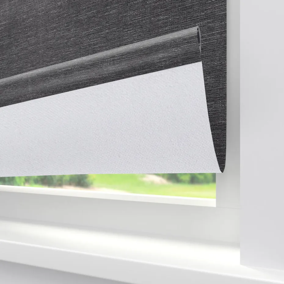 Kwantum Rolgordijnen | Rolgordijn Cloe  Verduisterend Zwart