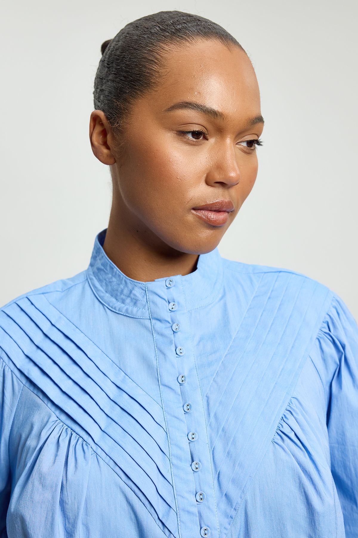 KarenMillen Plus Size Cotton Pleated High Neck Balloon Sleeve Woven Blouse