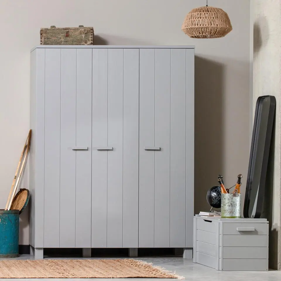WOOOD Dennis 3 deurs Kast - Grenen - Betongrijs - 202x158x55
