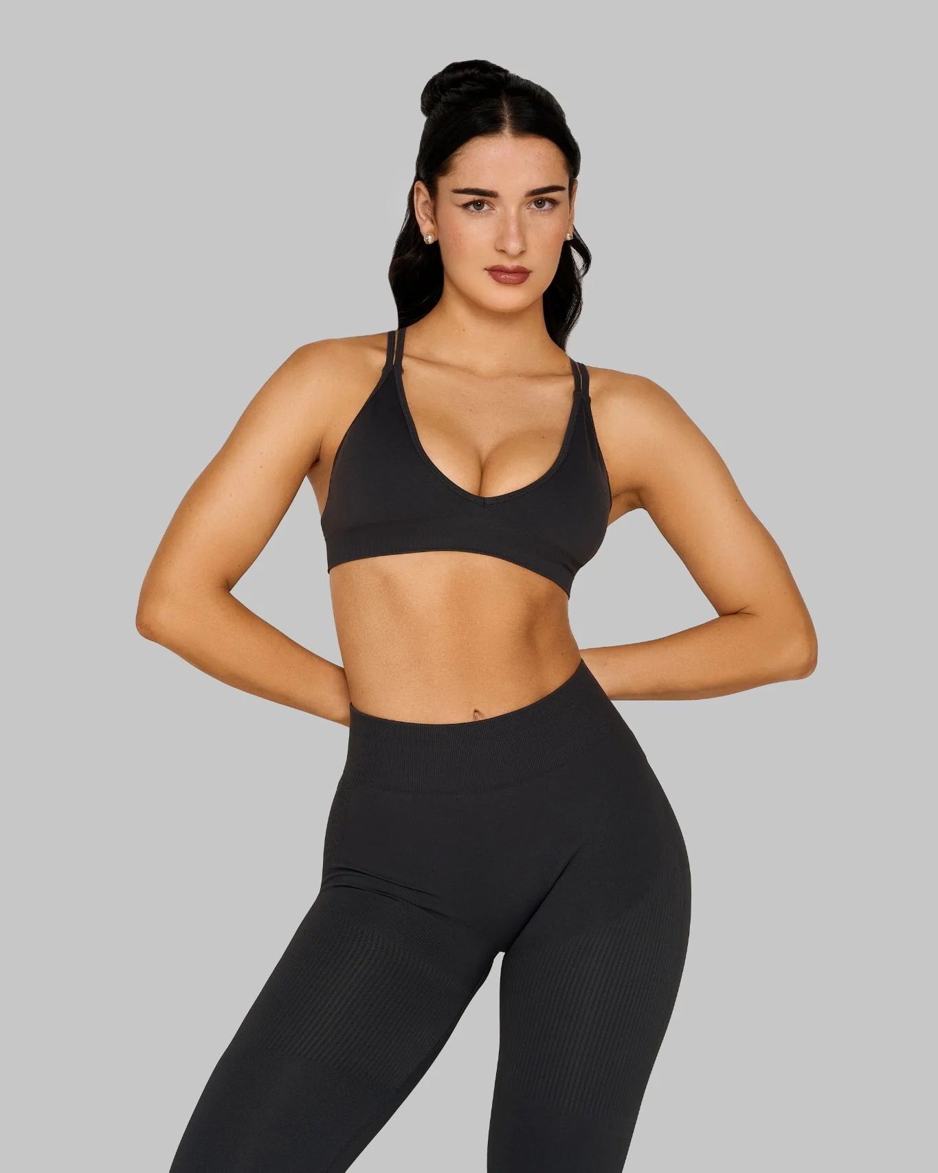 Elevate™ Sculpting Seamless High Apex Bra | Charcoal Grey