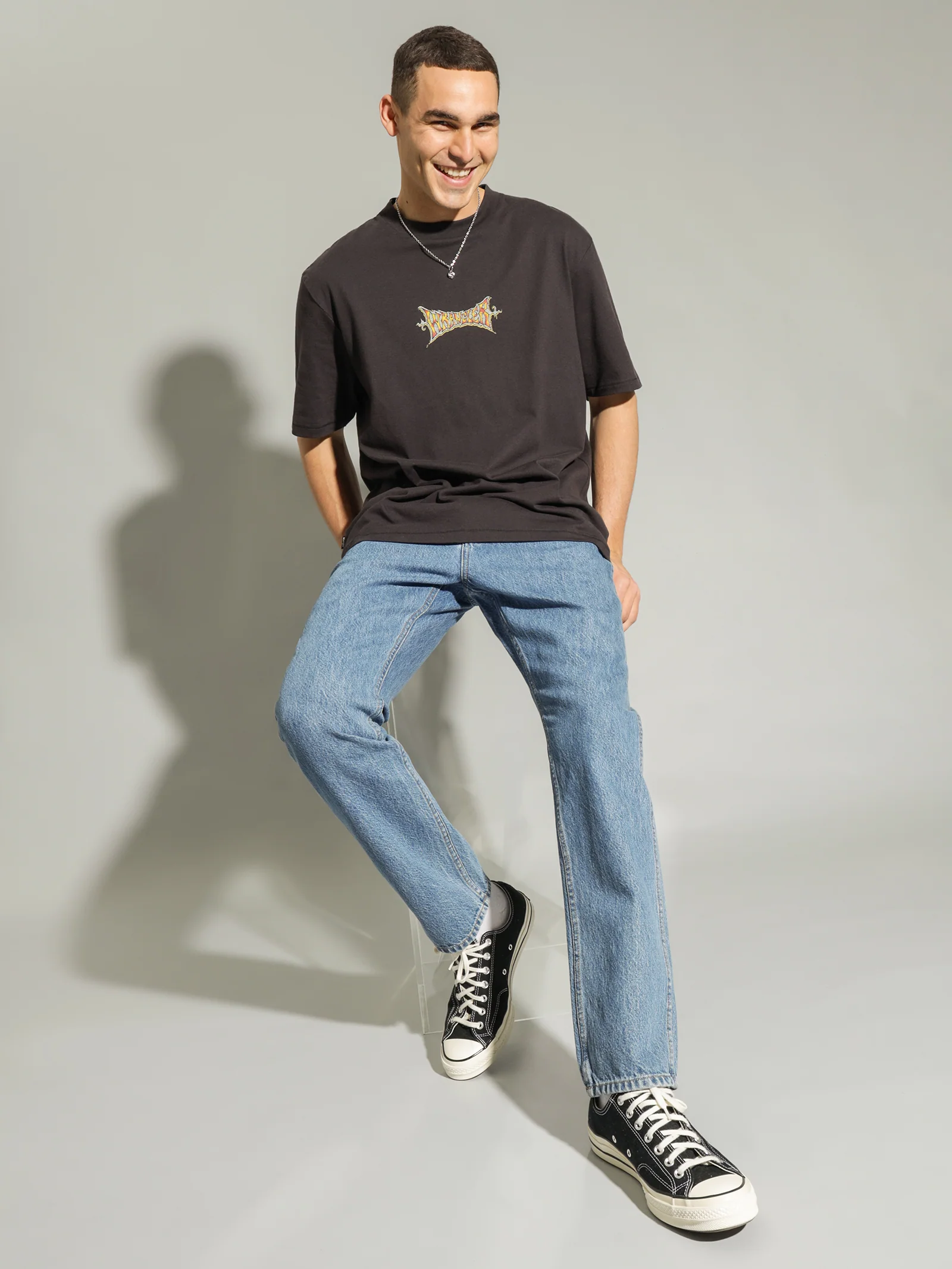 Easy Straight Stone Ride Jeans