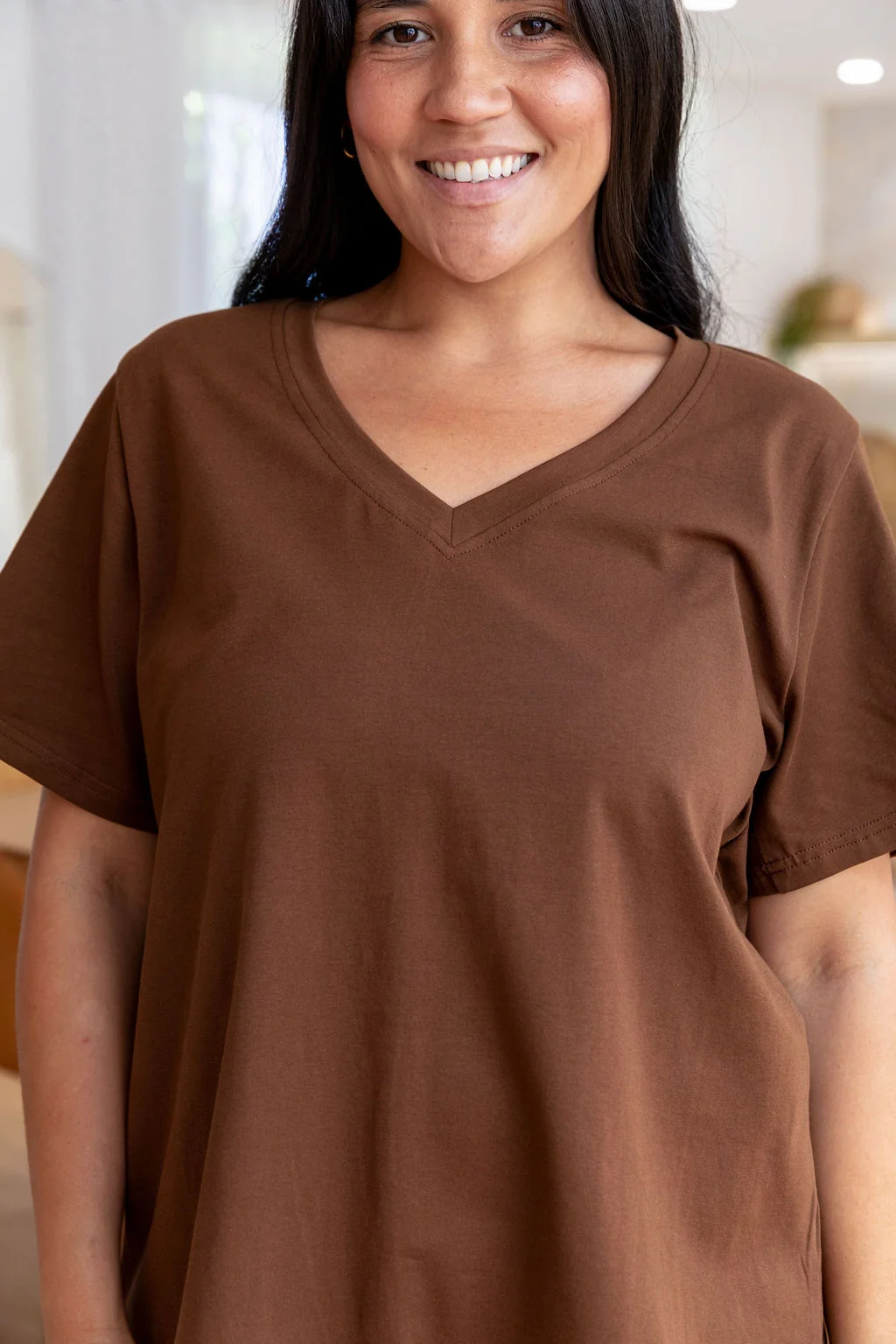Relaxed V-Neck Tee in Chocolate