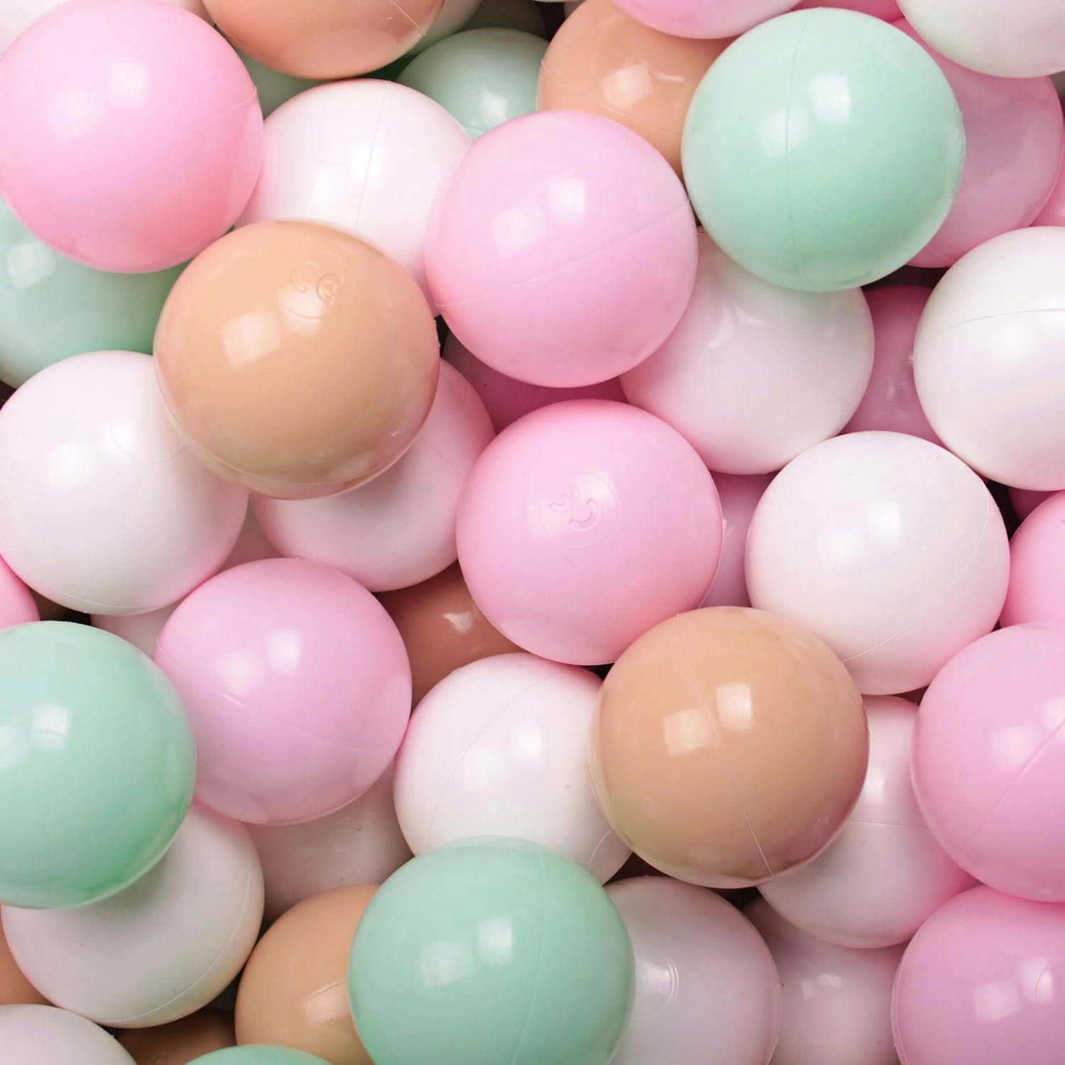 VELVET - Piscine en velours beige à balles roses, menthes et beiges H30cm