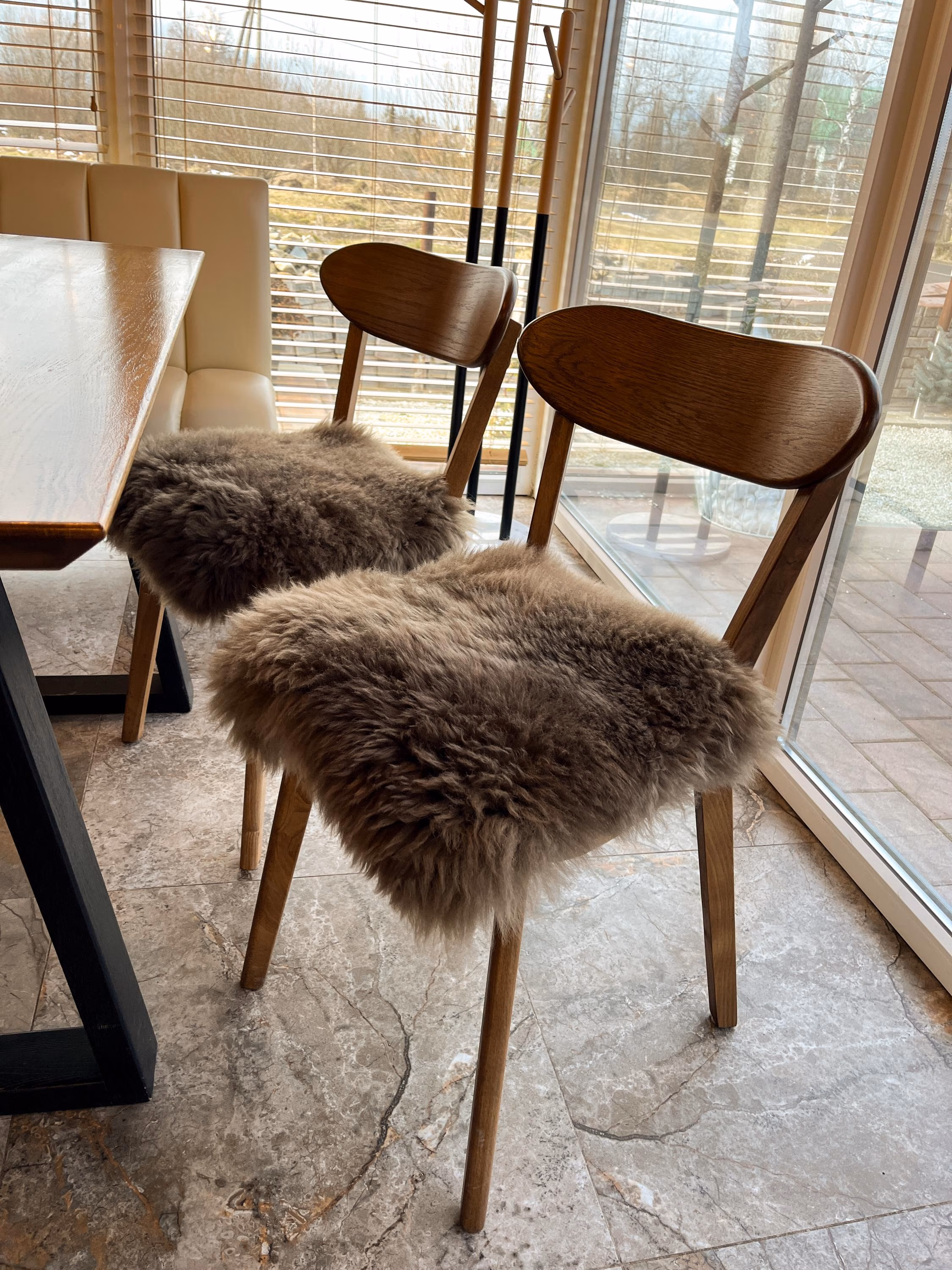 Sheepskin Chair Pad: Soft Wool Seat Cushion (16x16 inches)