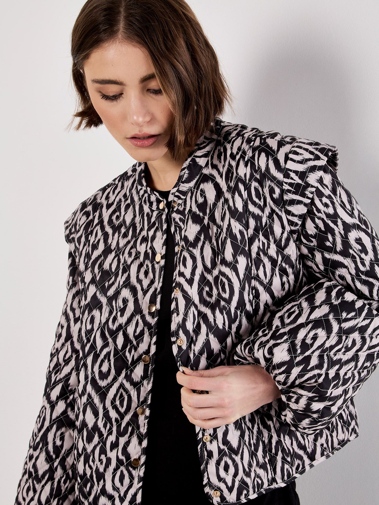 Apricot Textured Ikat Quilted Jacket