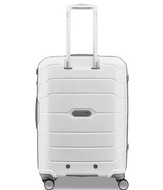 Freeform 28 Spinner Suitcase