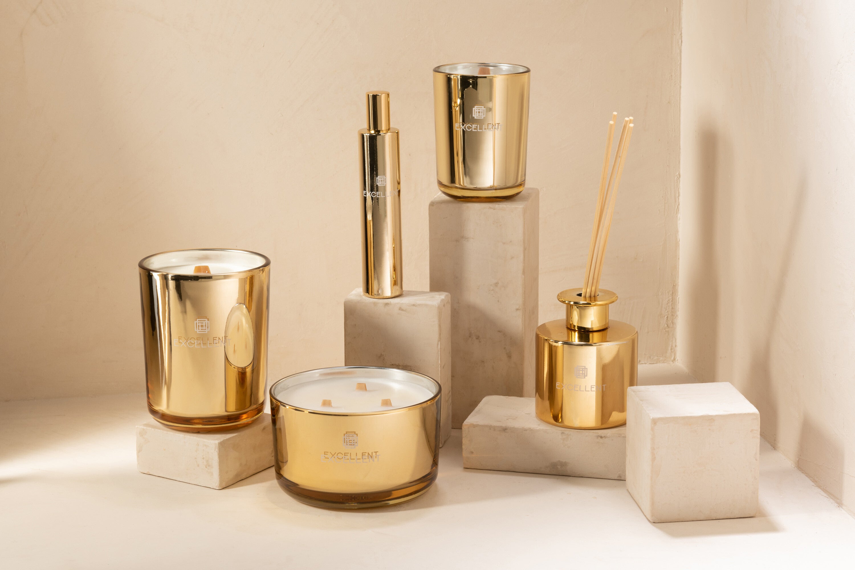 J-Line geurstokjes Excellent - Golden Honey - glas - goud - 150 ml