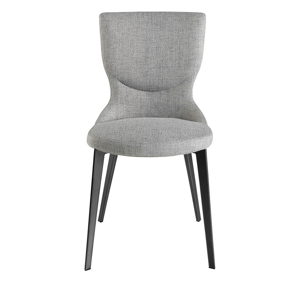 - Chaise en tissu gris