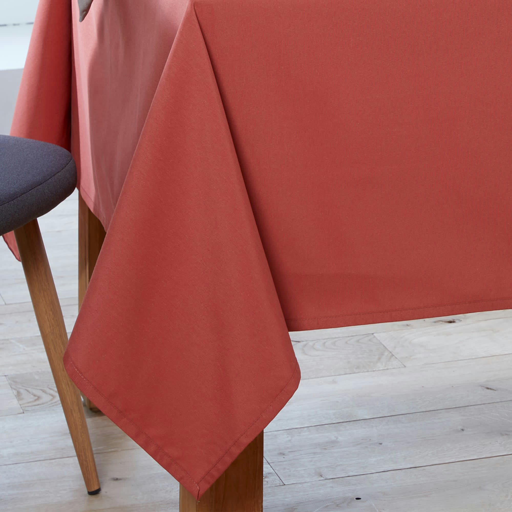 LONETA - Nappe 140x250 rouge brique en coton