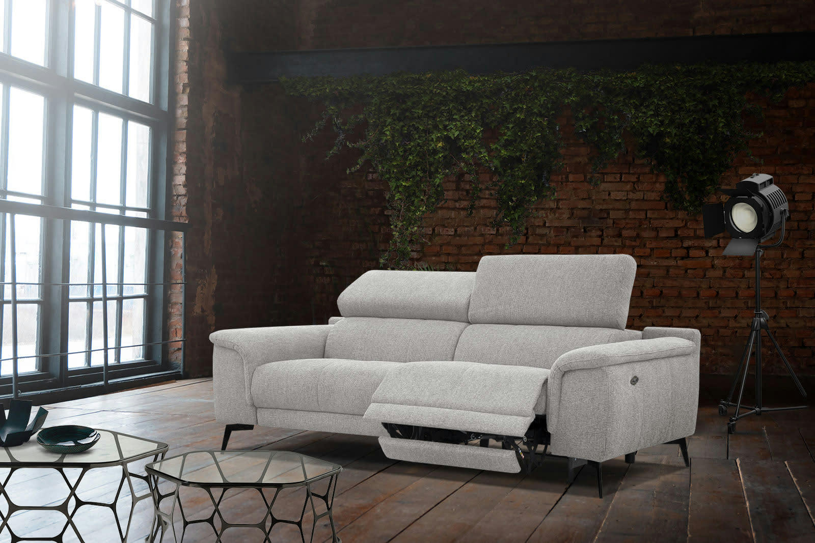 FIERO - Canapé 3 places XXL avec relax électrique côté droit tissu beige clair