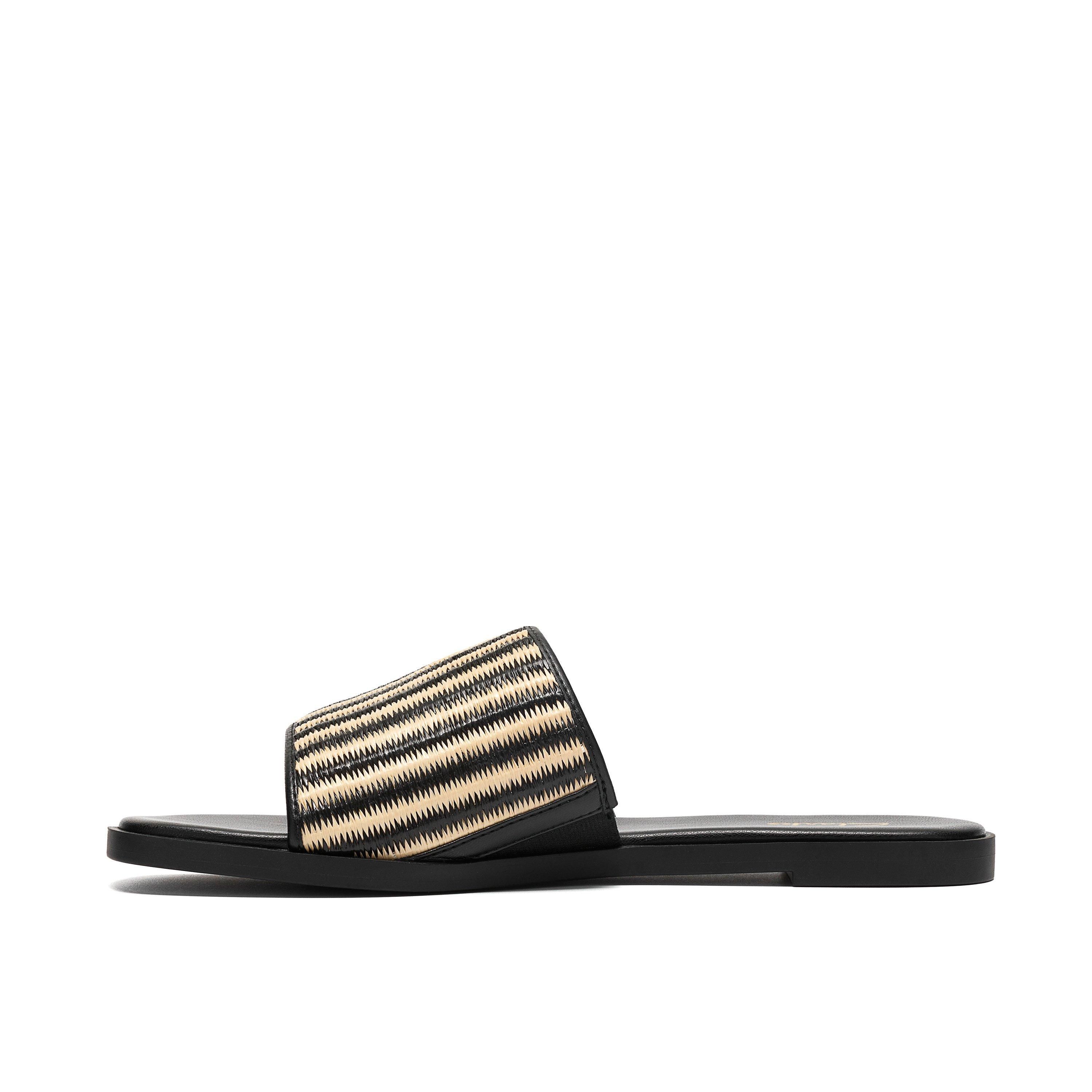 Clarks Erisia Strap Black Interest Flat Sandals,Sliders