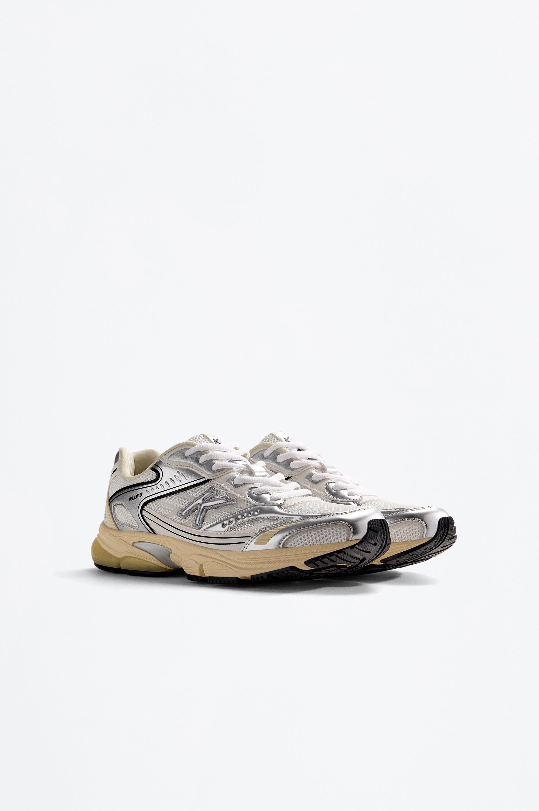 Zapatilla deportiva Kelme