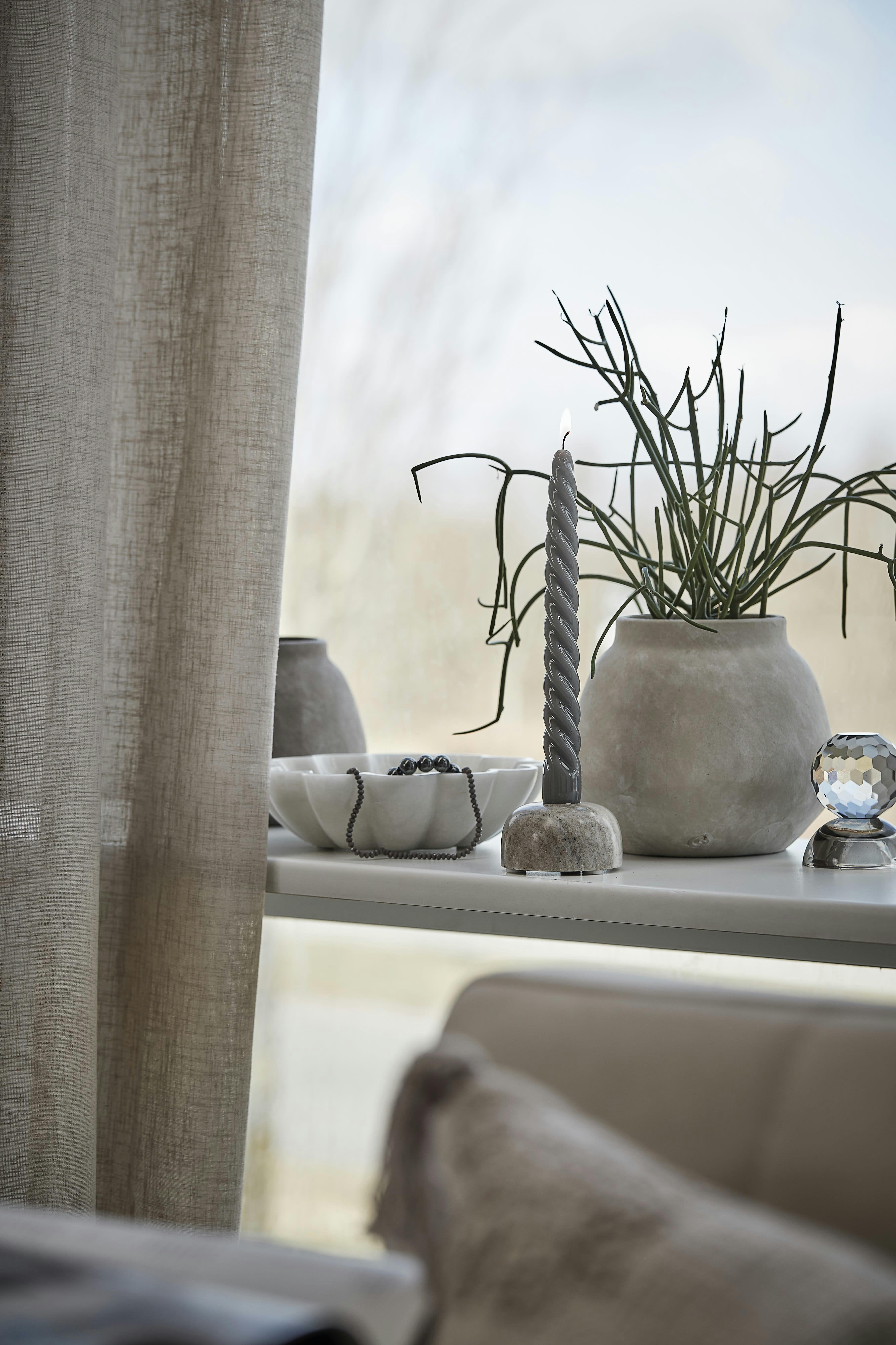 Lola - Bougeoir Lola en verre gris H8,5cm