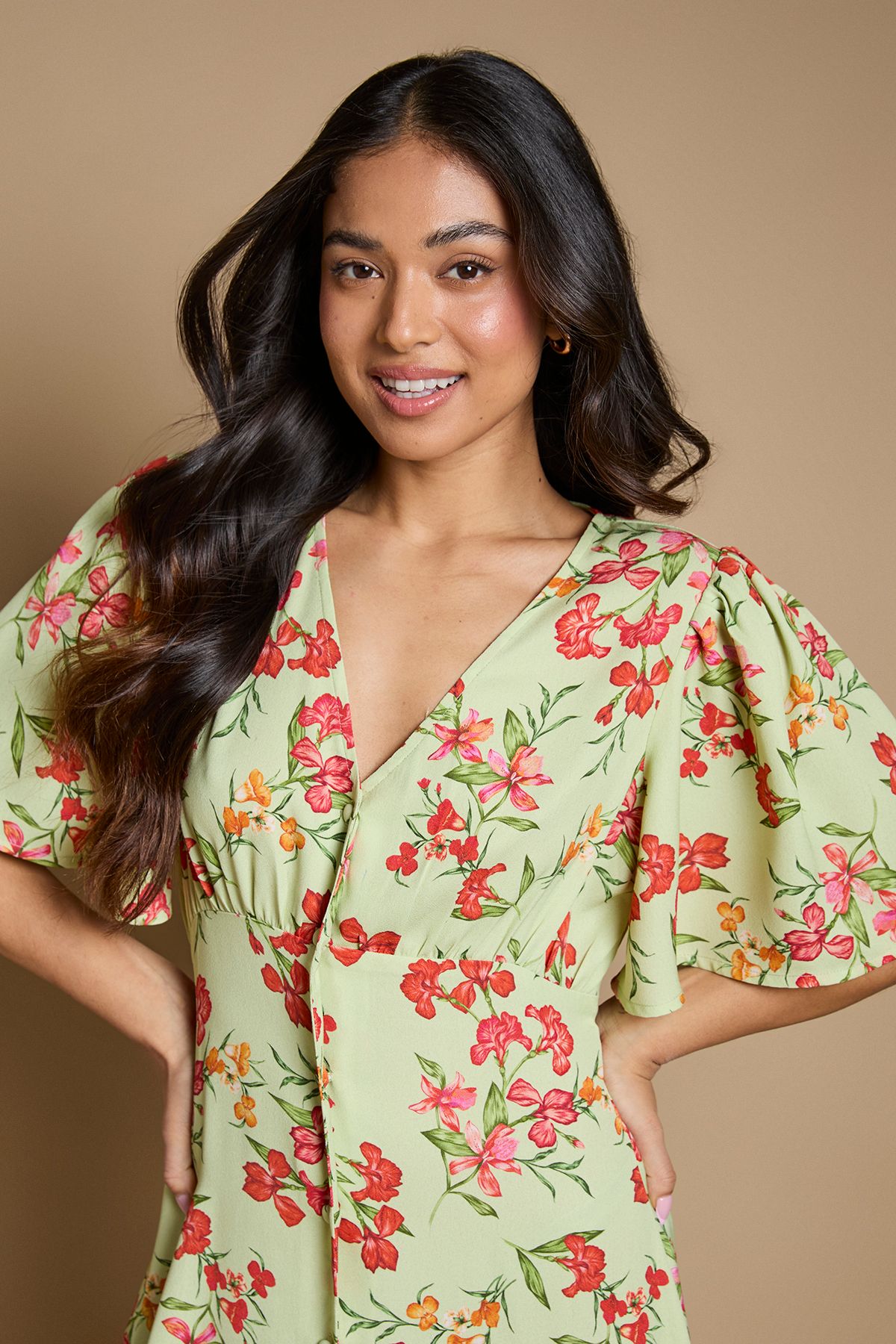 Dorothy Perkins Petite Green Floral Button Front Angel Sleeve Tie Back Midi Dress