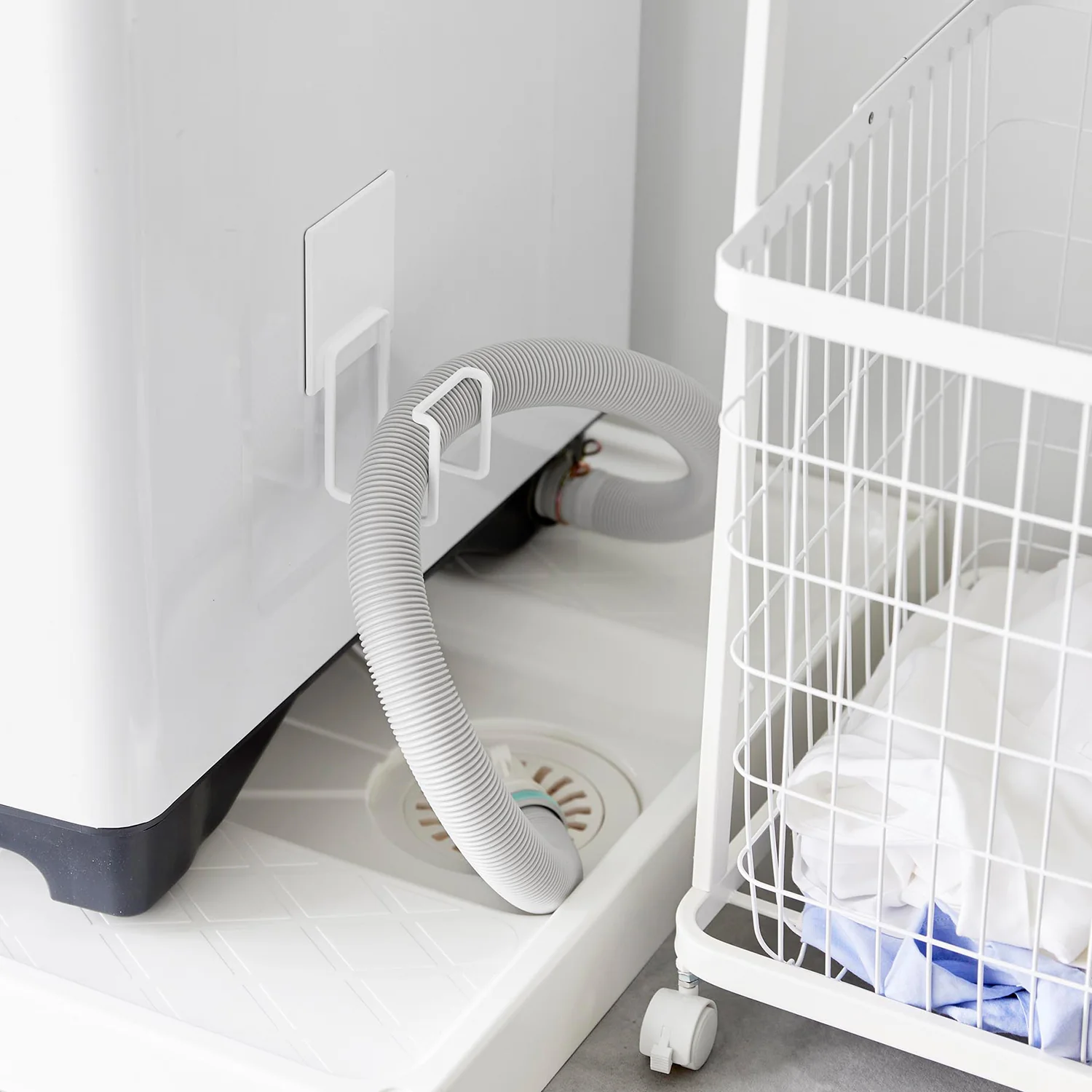 マグネット洗濯機排水ホースフック タワー