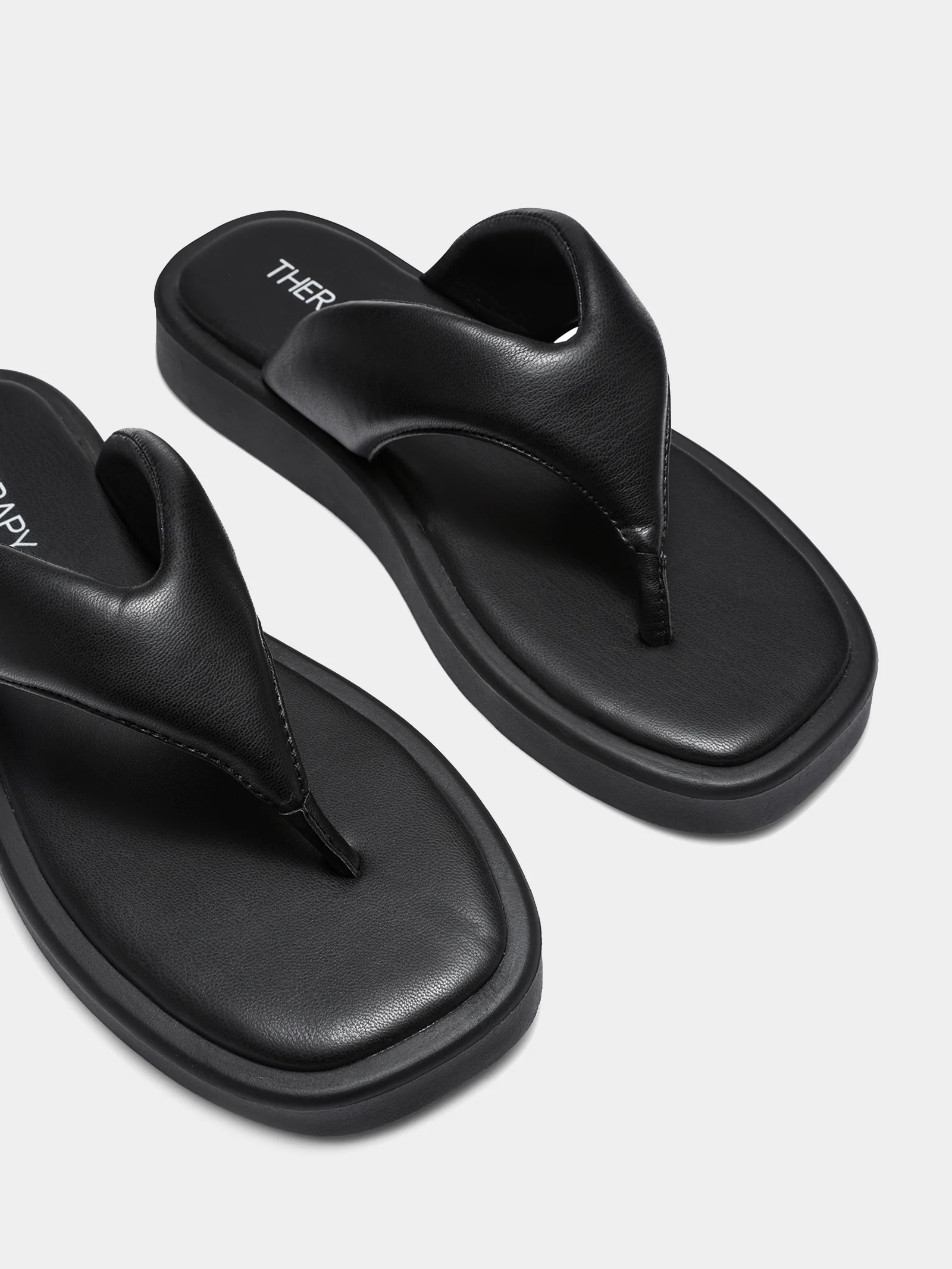 Womens Pace Thongs