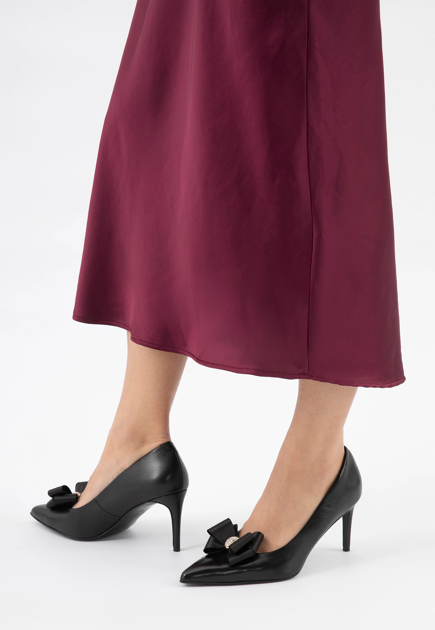 Eleganckie klipsy do obuwia z czarną kokardą