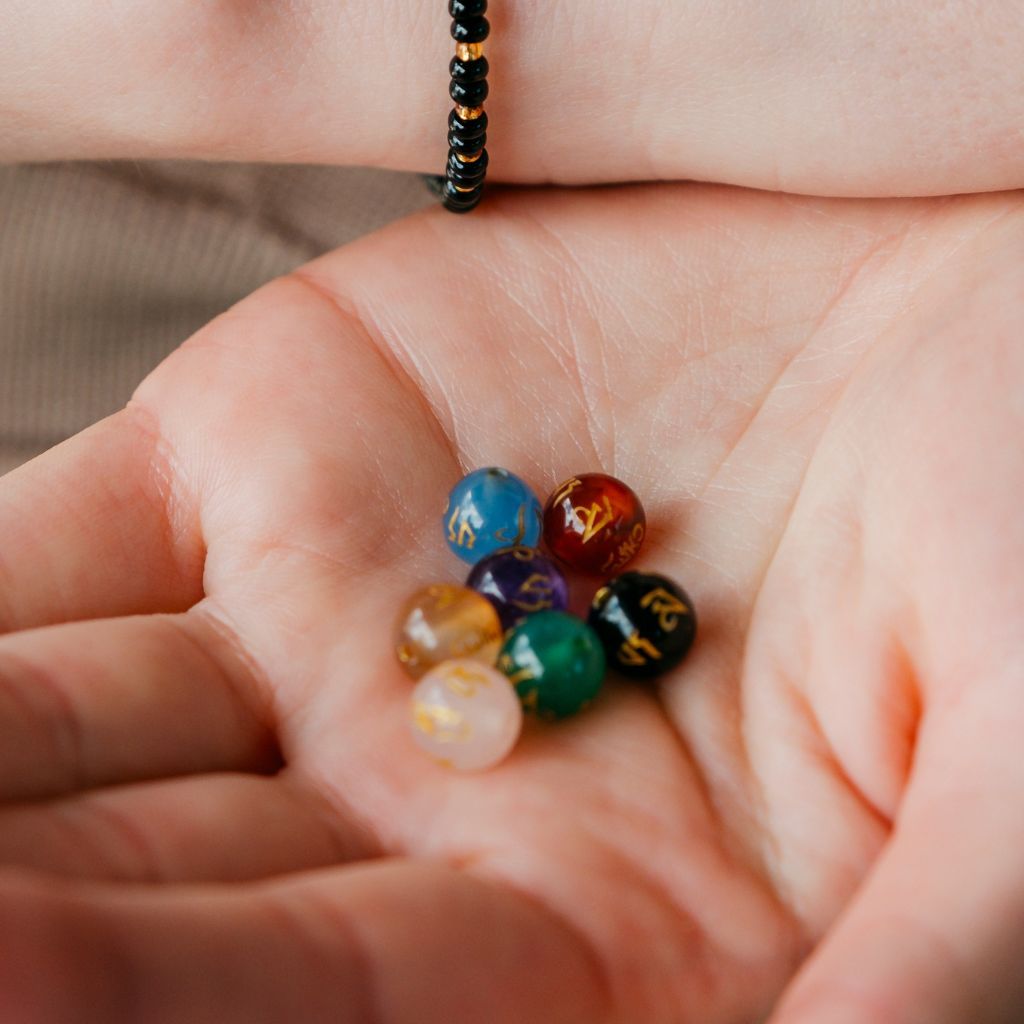 The Colourful Aura Bead Buddhist Tibetan Prayer Monk OM Mantra Chanting Nazaria Bracelet