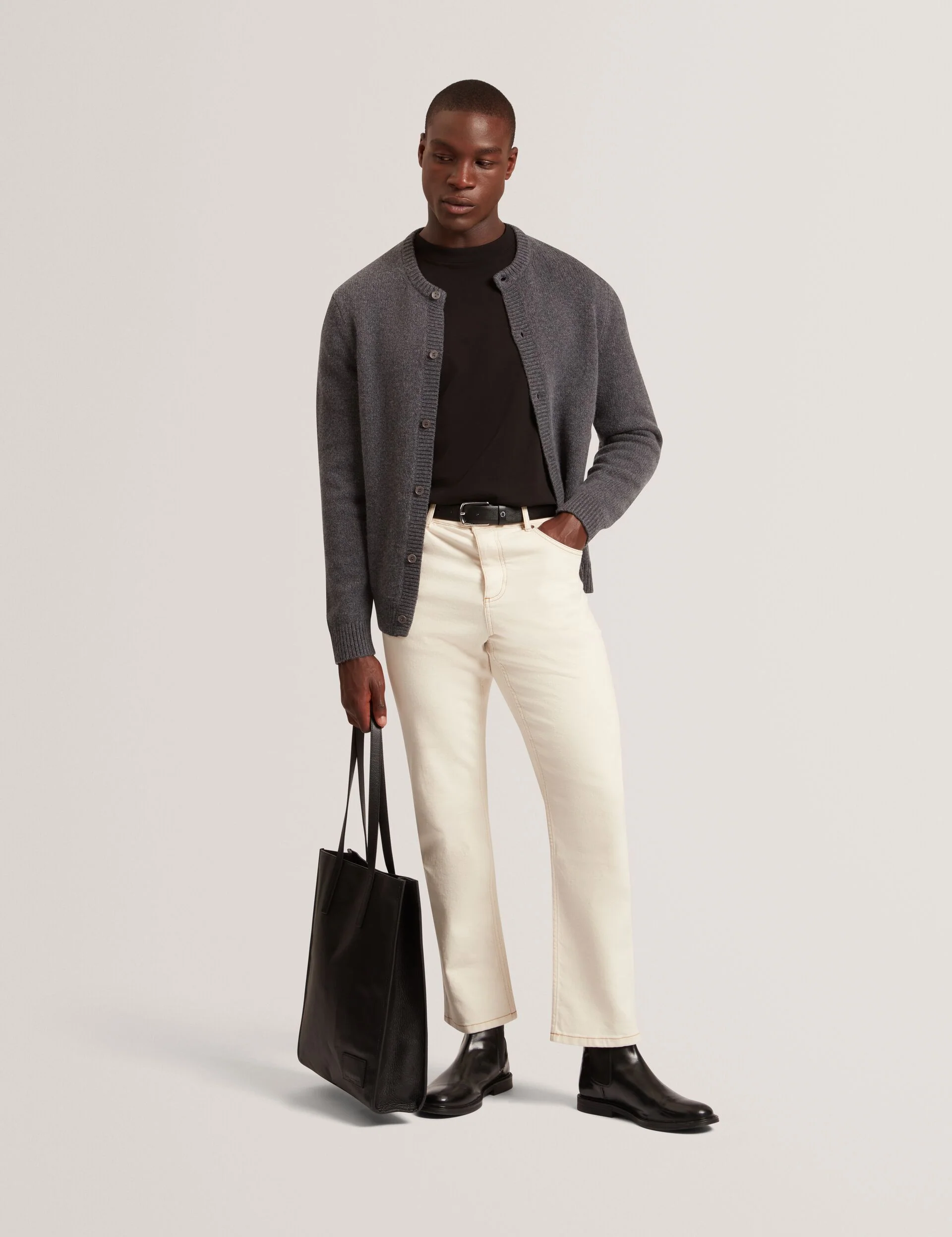 HELION | CHARCOAL