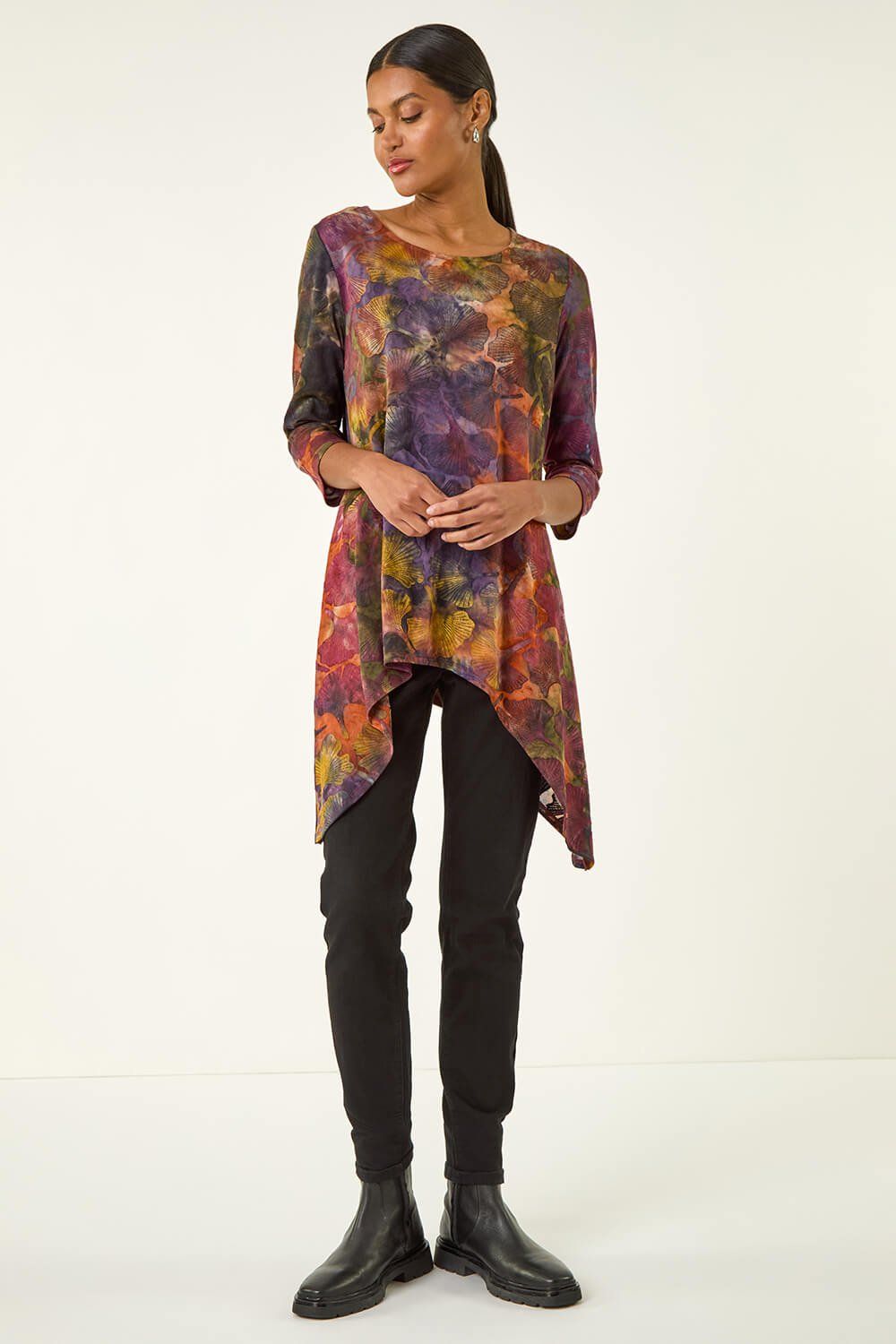 Roman Textured Print Hanky Hem Top