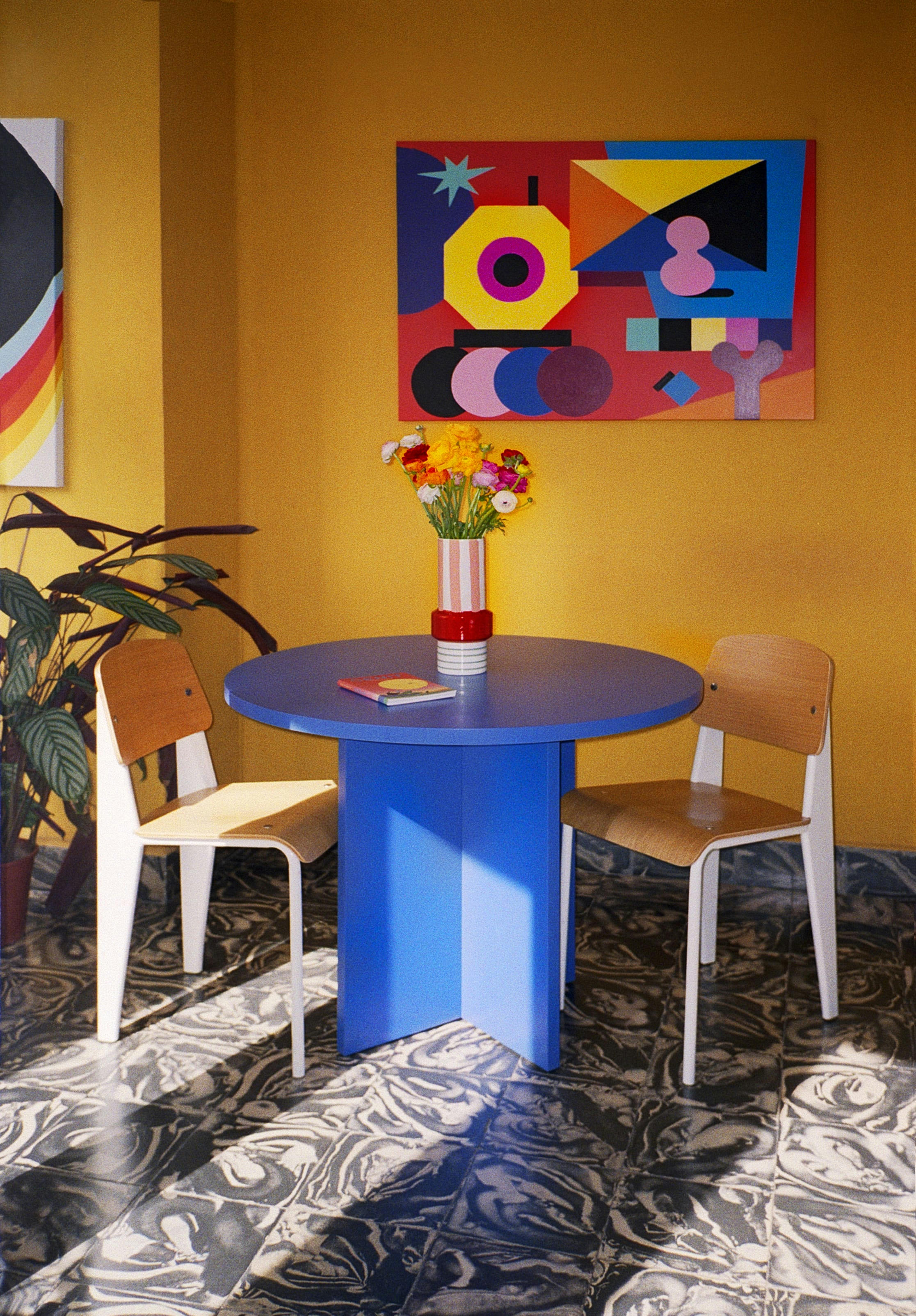 BLOCKIE-MATILDA - Table à manger ronde laquée en MDF de 3cm Bleu Prusse 120cm