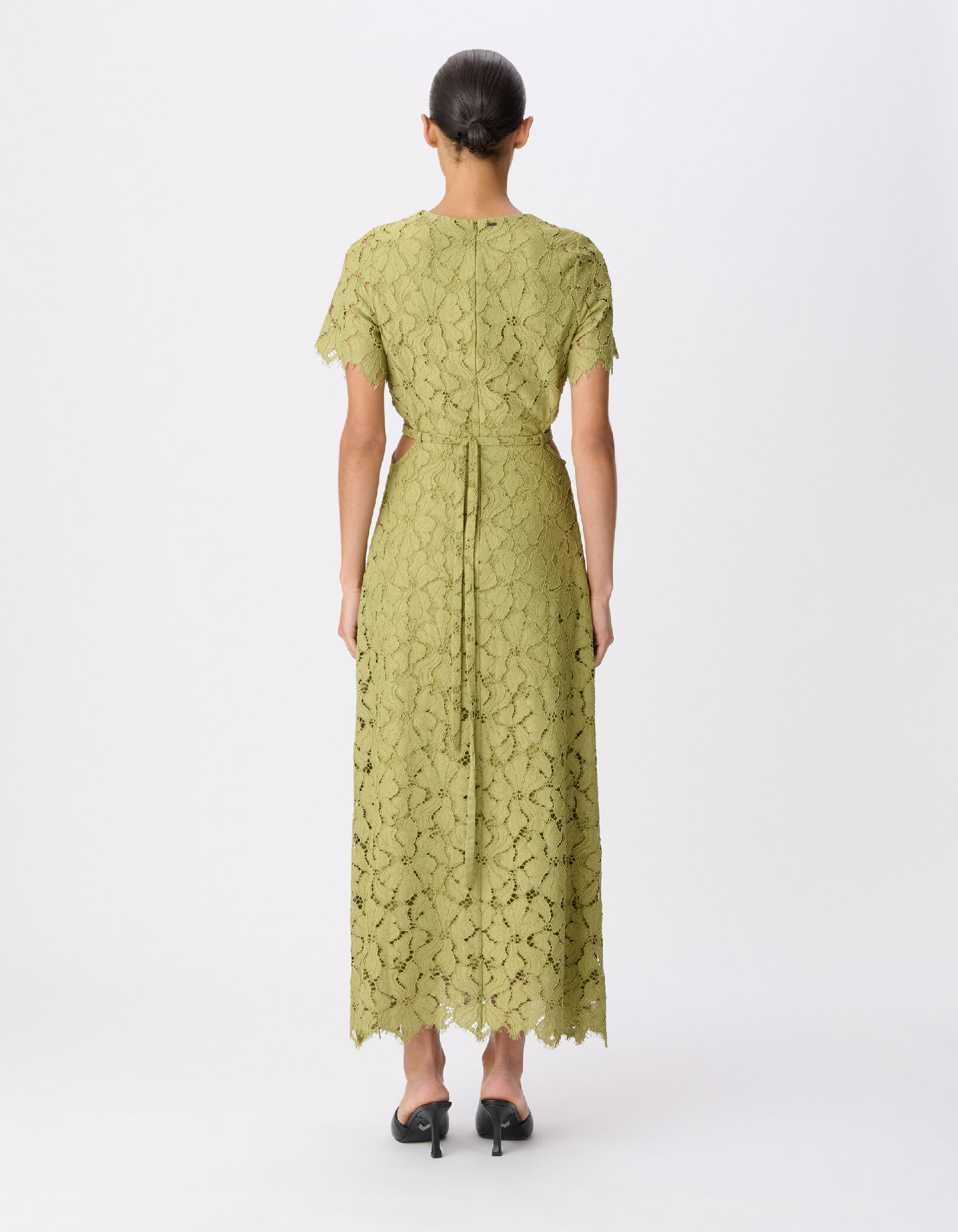 Robe longue verte dentelle découpes côtés Femme