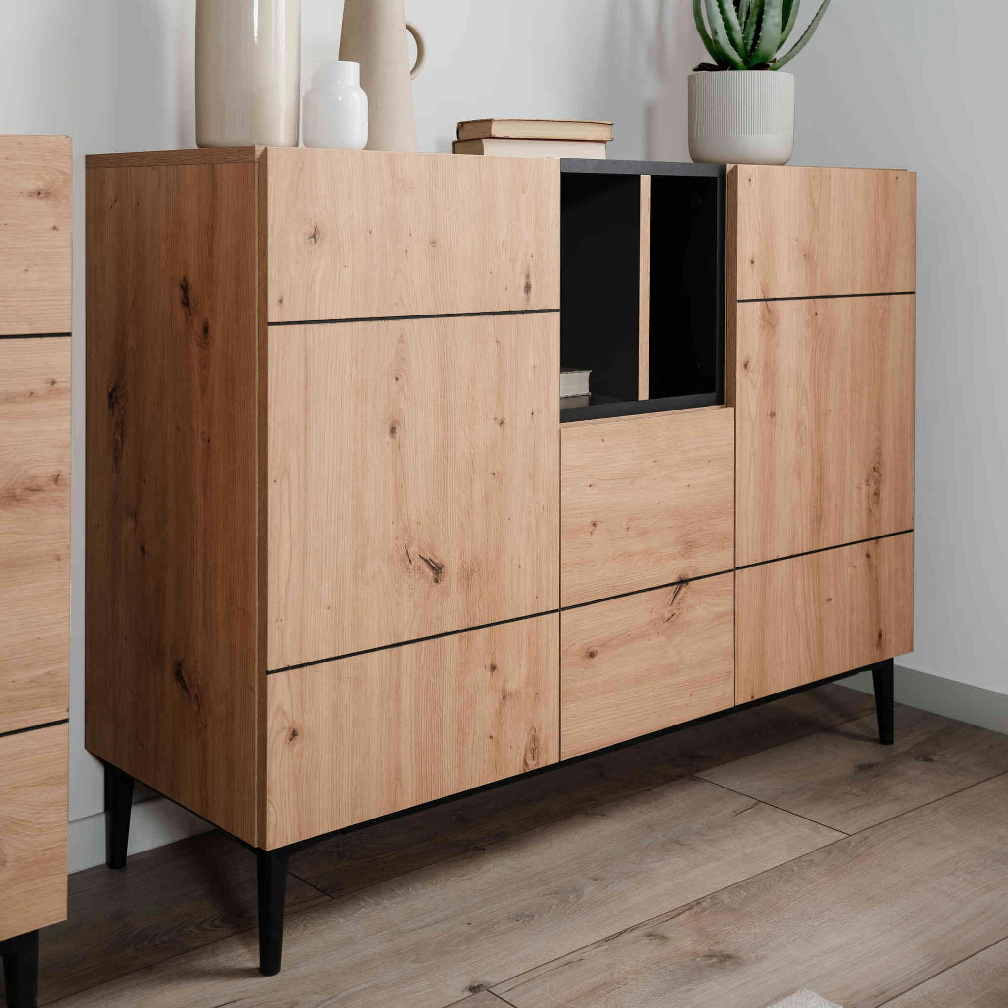 - Commode 1 niche 3 portes bois clair