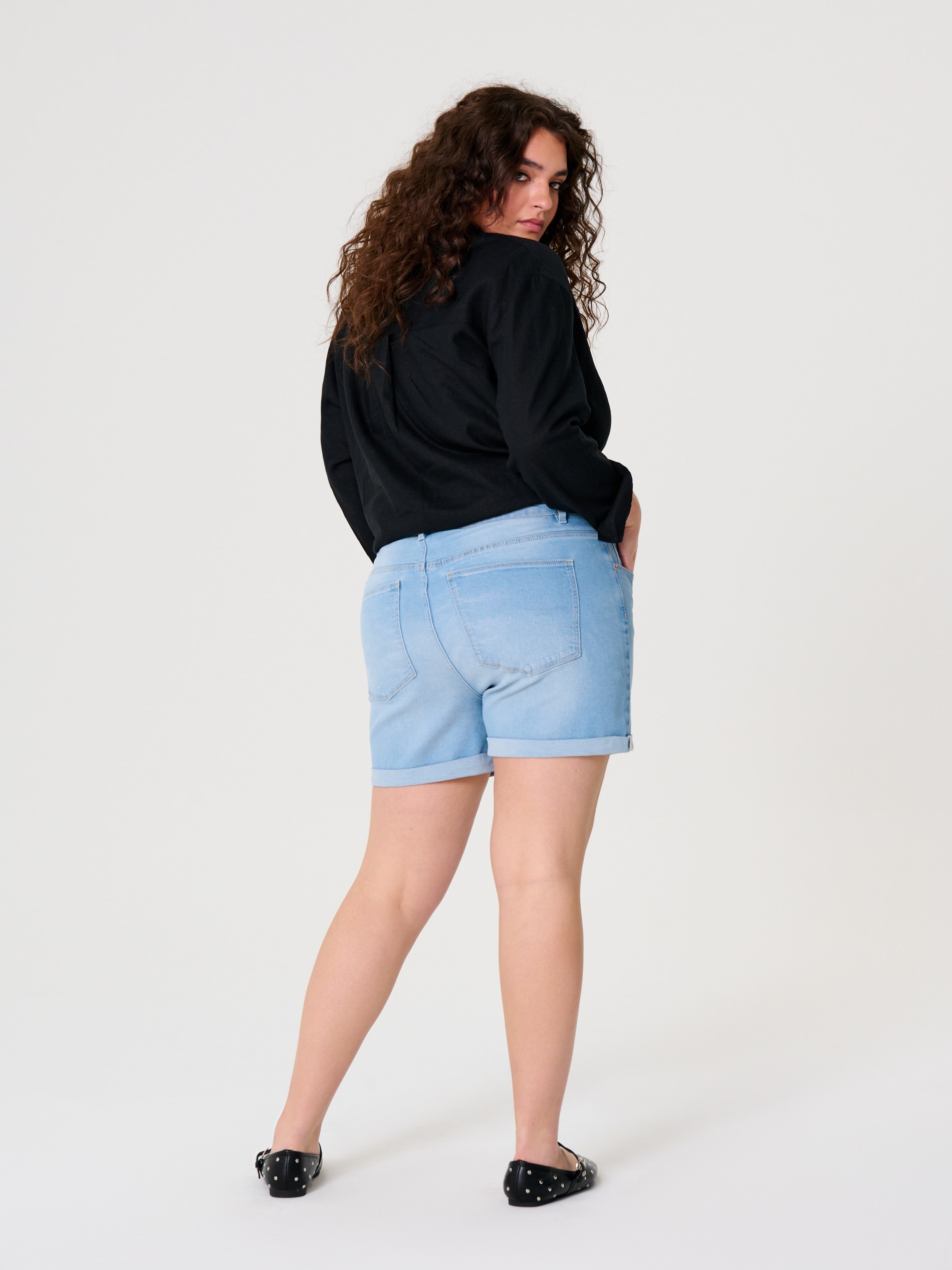 Szorty jeansowe mom Plus Size