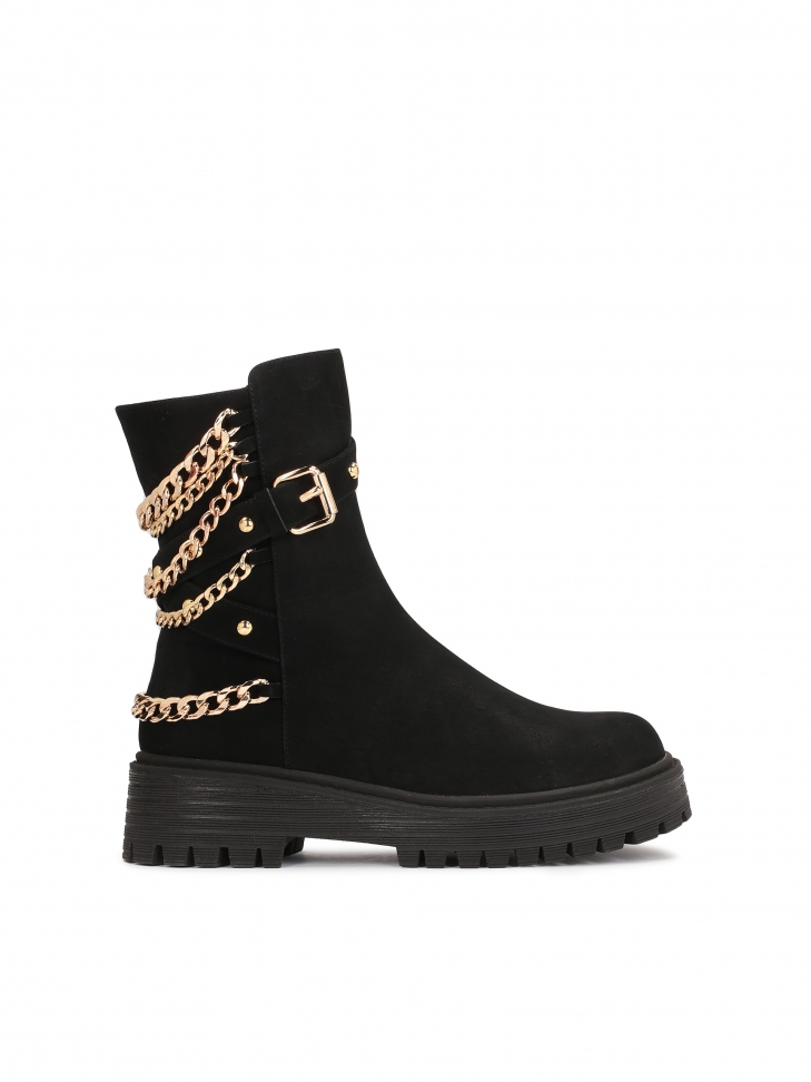 Nubuck flat ankle boots with a zipper decorated with chains