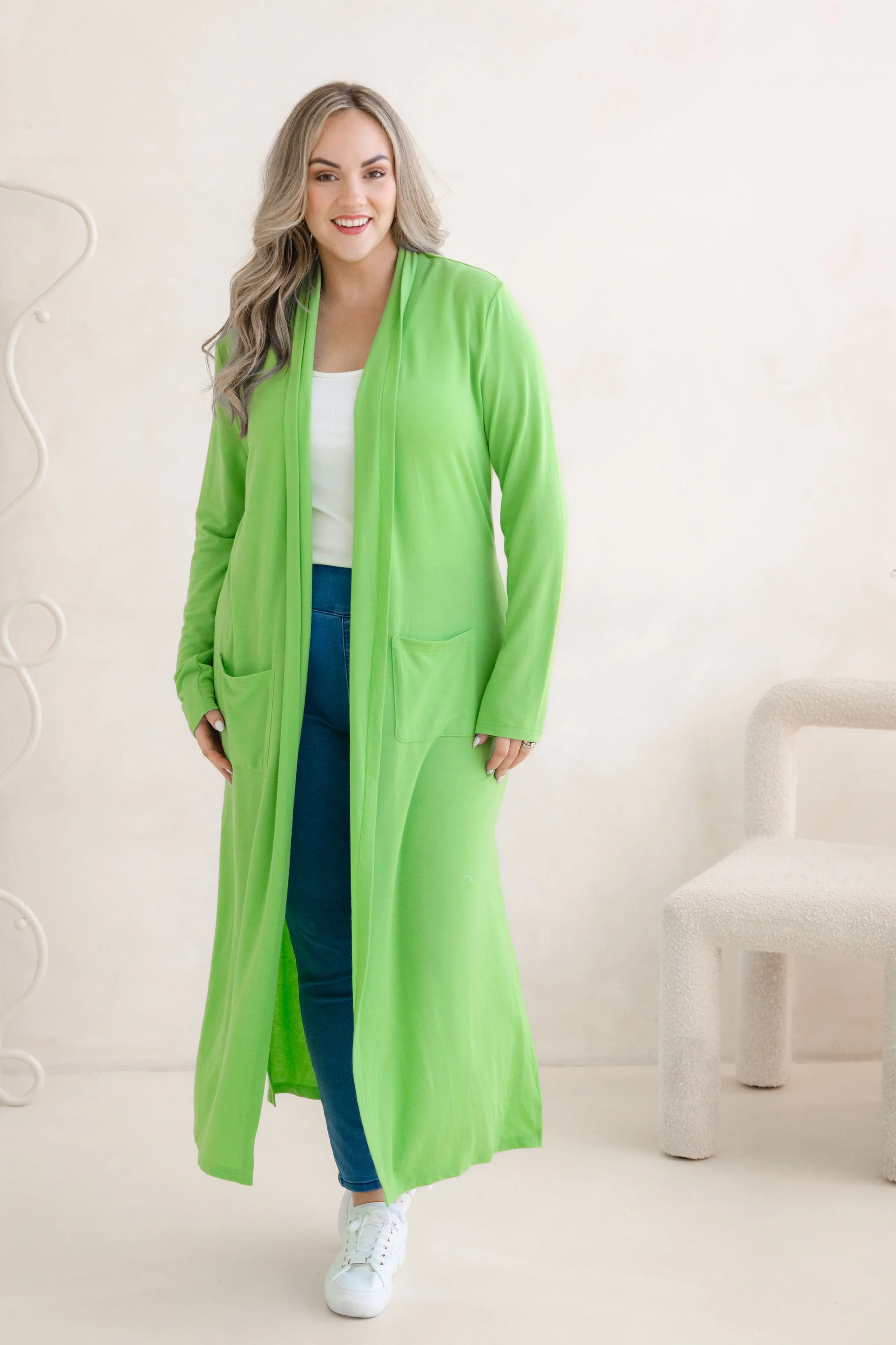 Jane Cardi Maxi Length in Apple