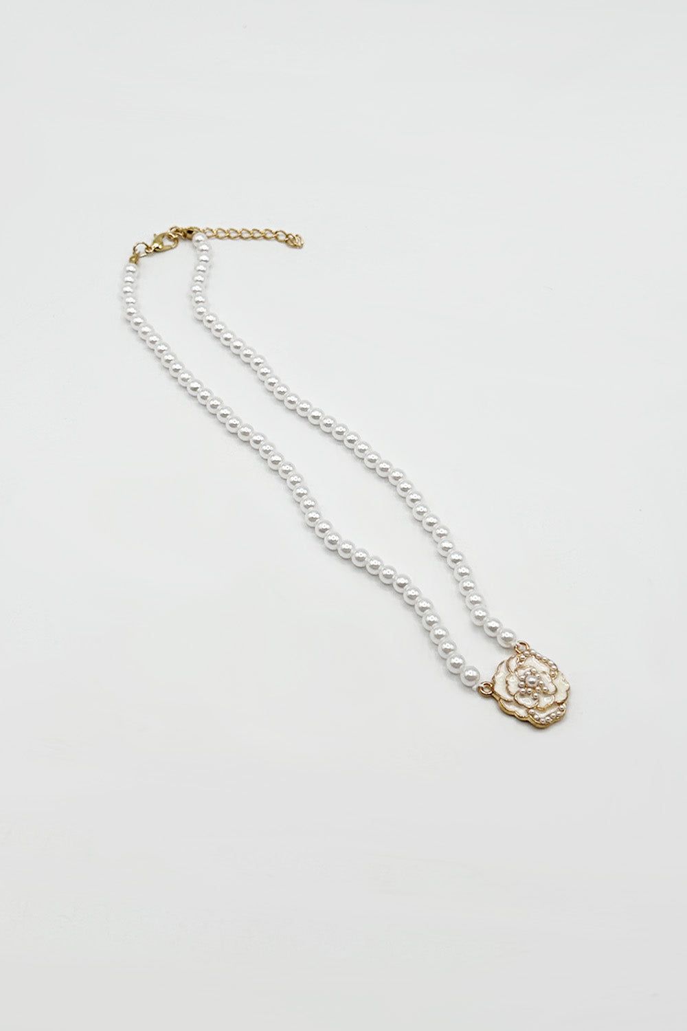 SVNX French Camellia Pearl Necklace - Gift Boxed