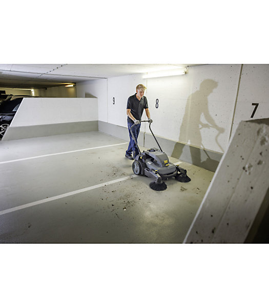 Balayeuse Karcher KM 70/15 C Classic