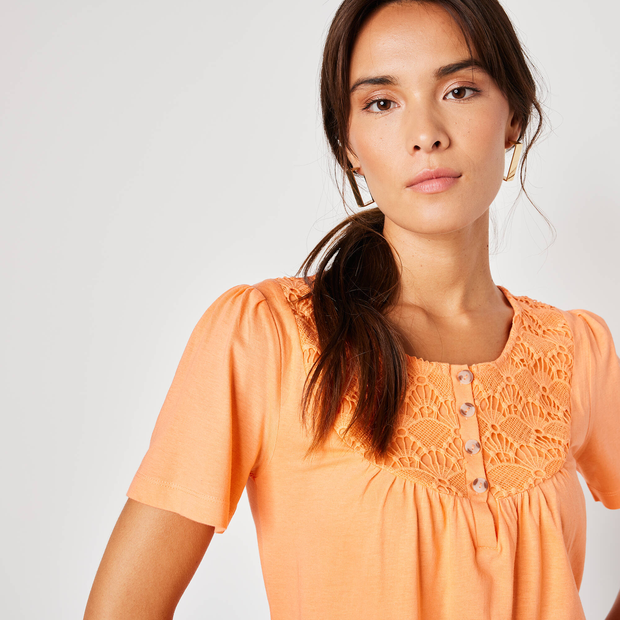 T-shirt macramé manches courtes