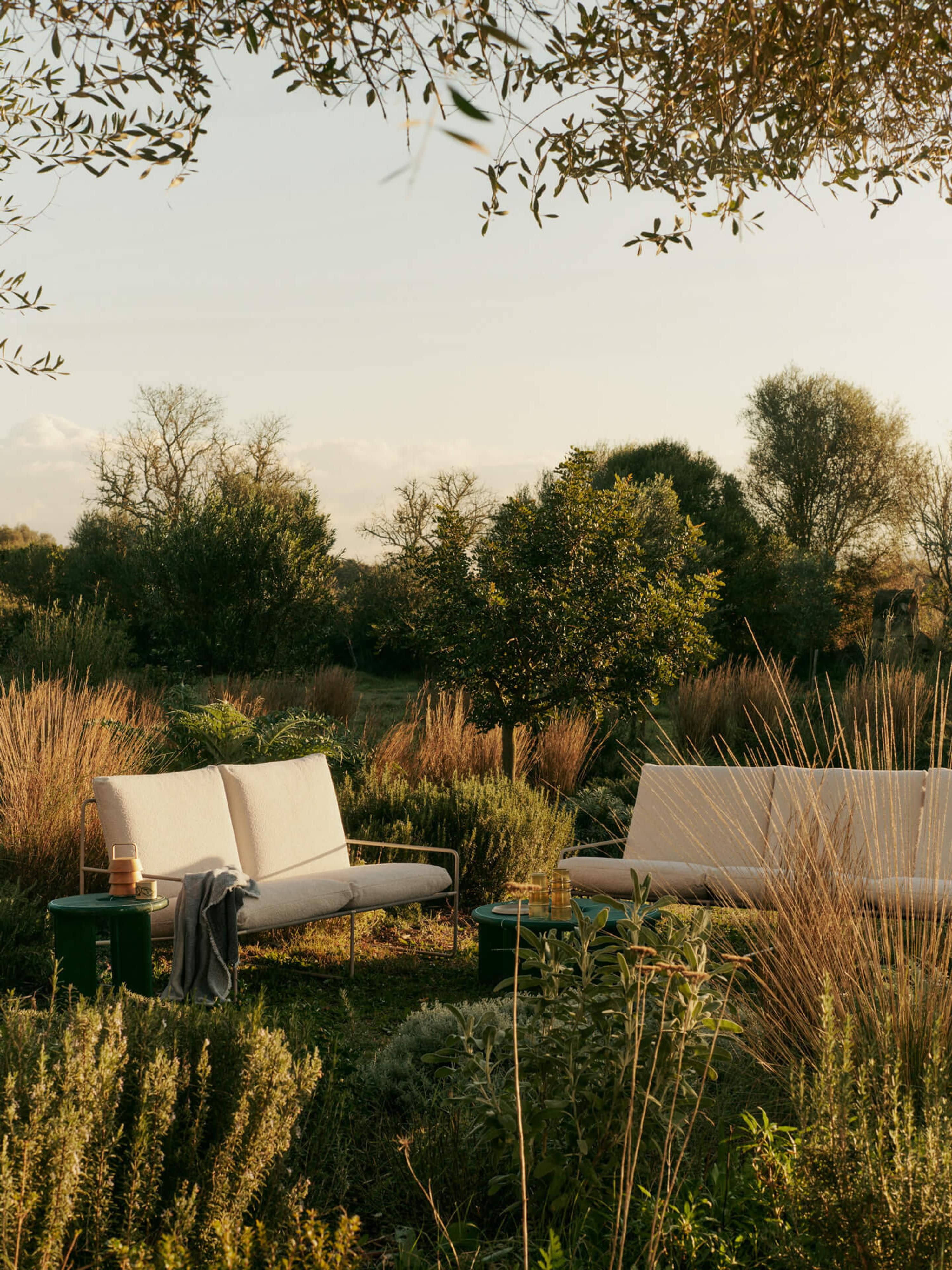 Bouclé Gartensofa Desert (2-Sitzer)