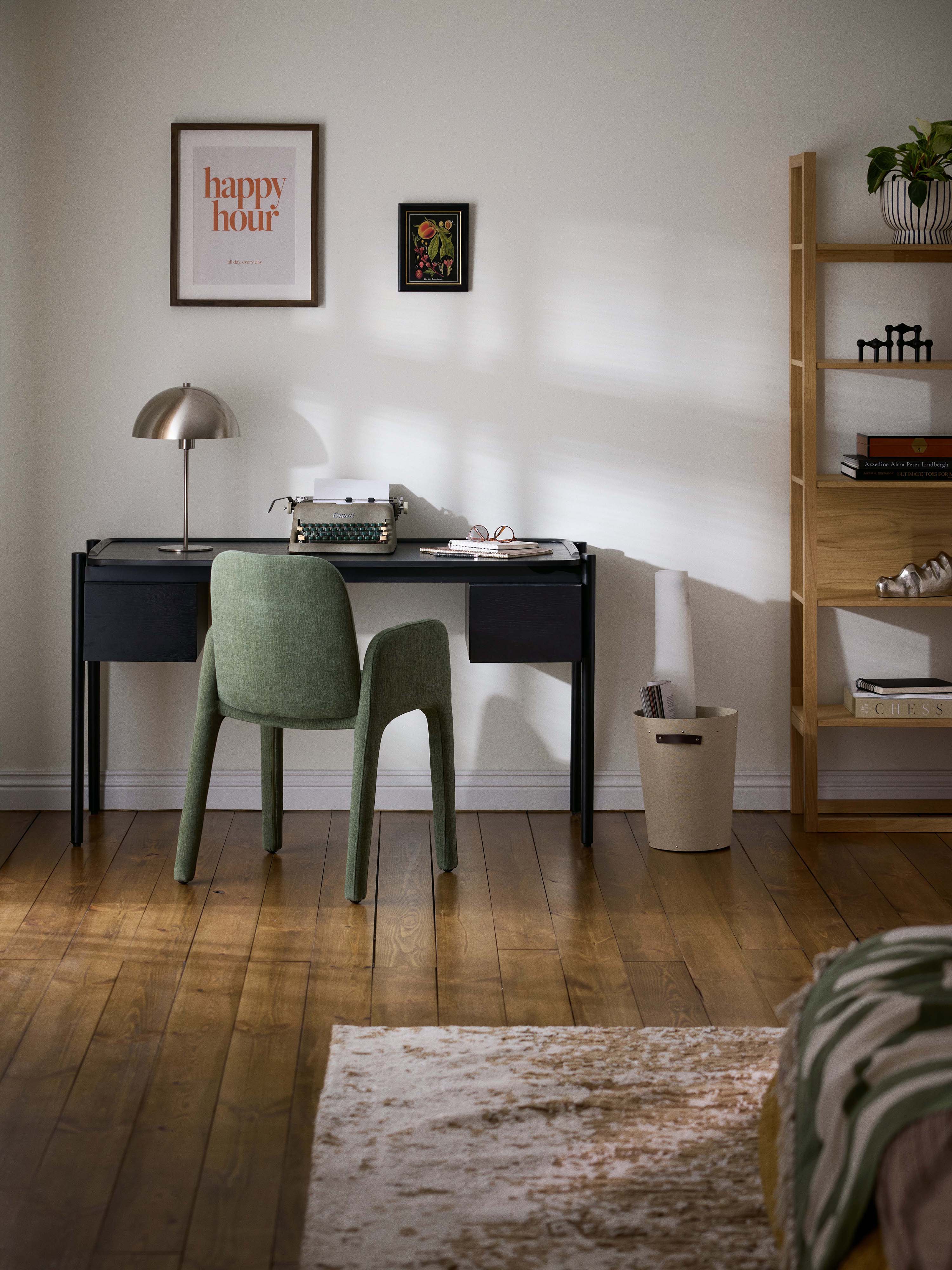 Holz-Schreibtisch Libby mit Schubladen