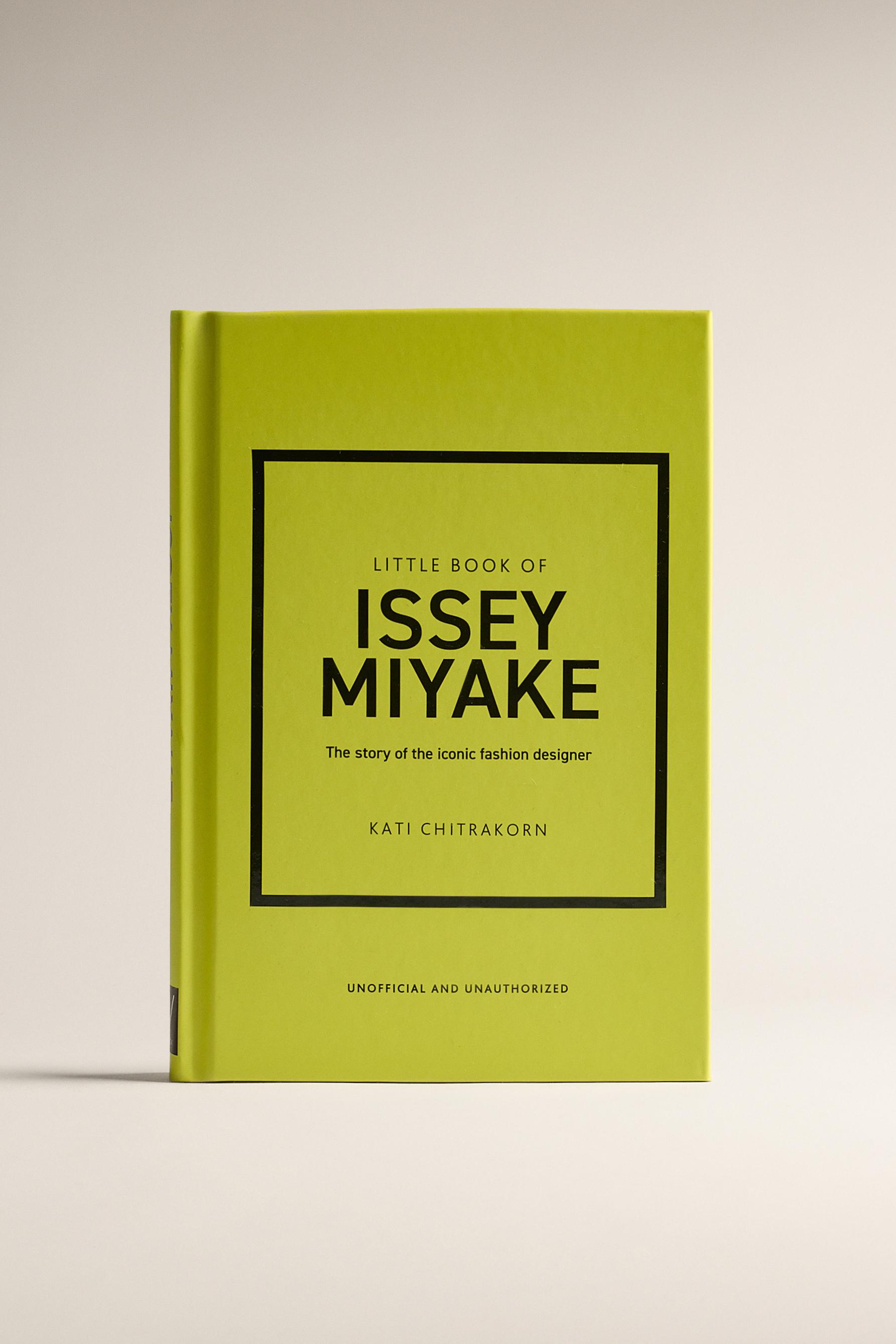 Libro Little book of Issey Miyake