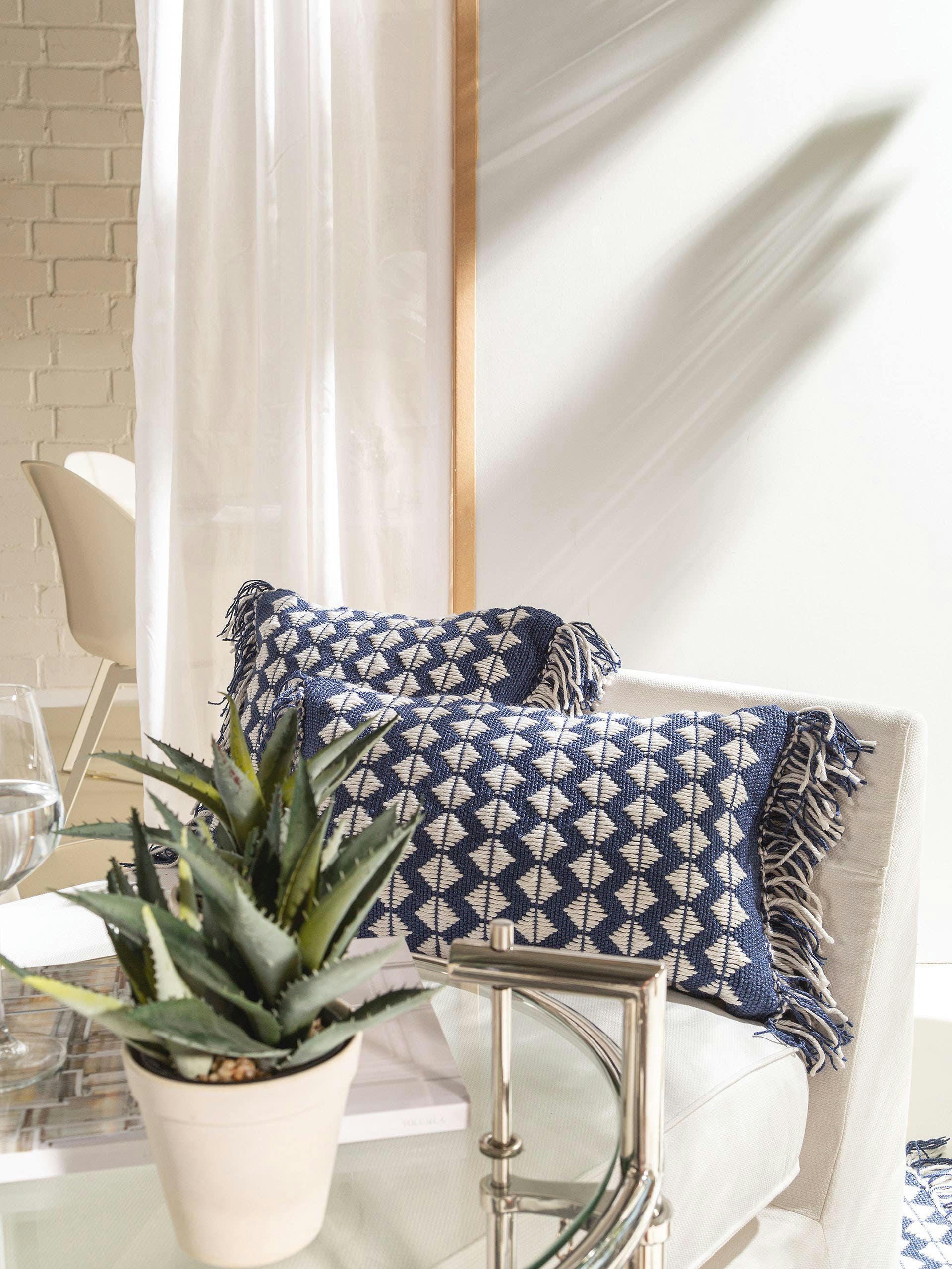 MORTY - Coussin d'intérieur et d'extérieur bleu foncé 30x50