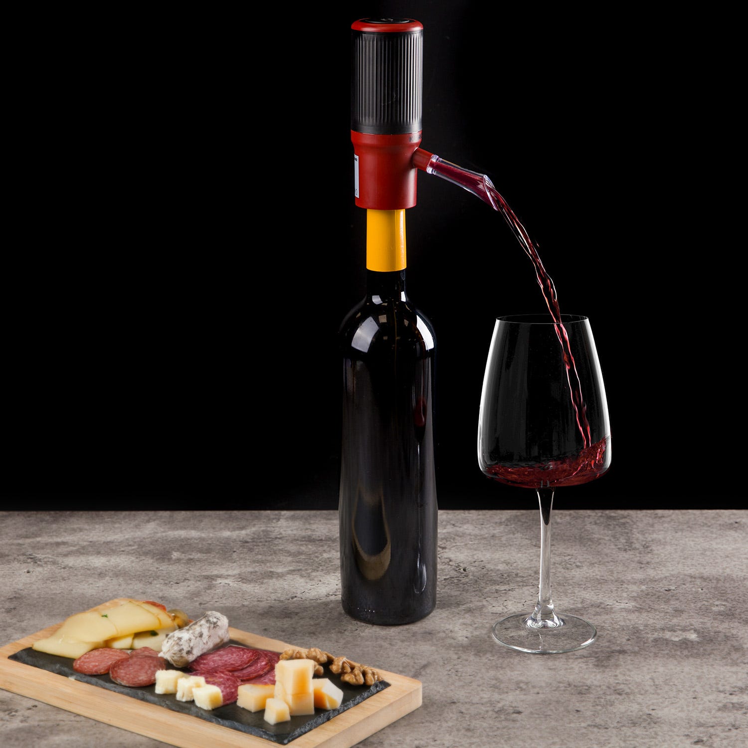 Aeratore ricaricabile per vino con beccuccio