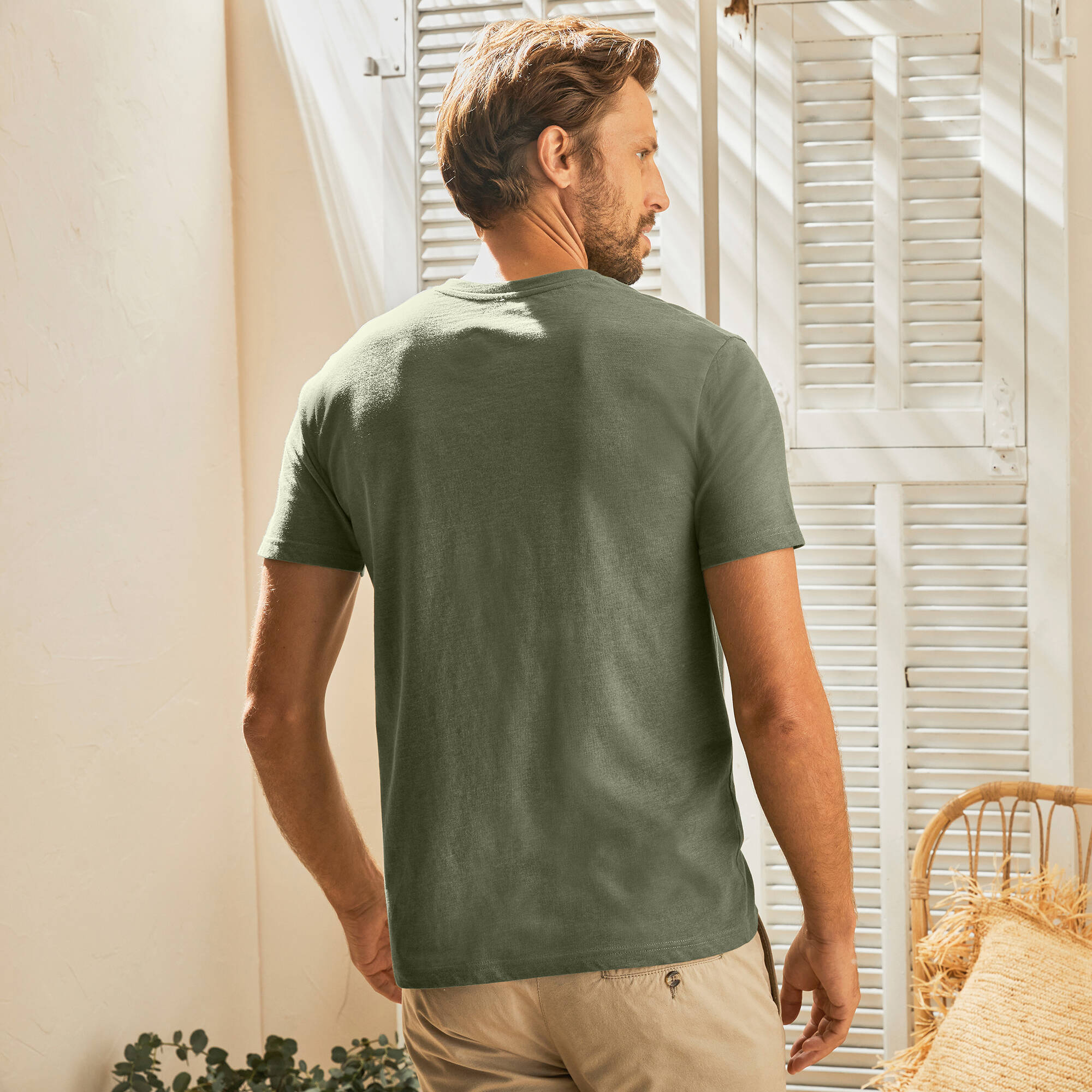 T-shirt uni col tunisien
