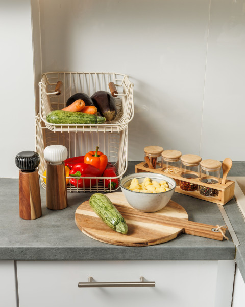 Zestaw 4 pojemników na przyprawy szkło borokrzemowe bambus stojak łyżeczka