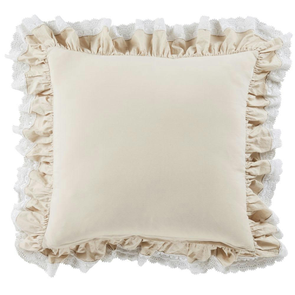 CLEMENCE - Coussin en coton beige avec détails volants et dentelles blancs 60x60