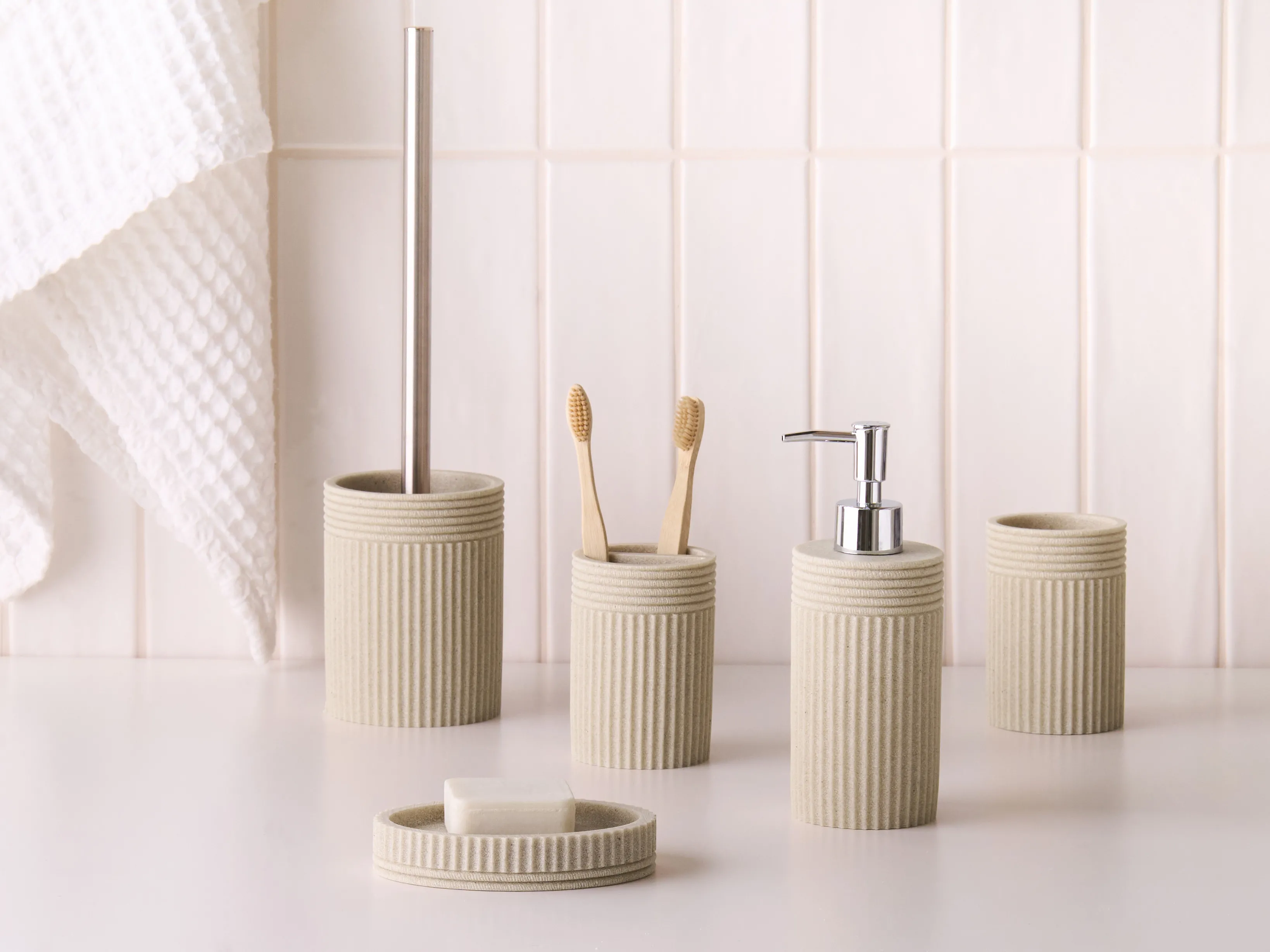 5-Piece Bathroom Accessories Set CHANCAY Light Beige