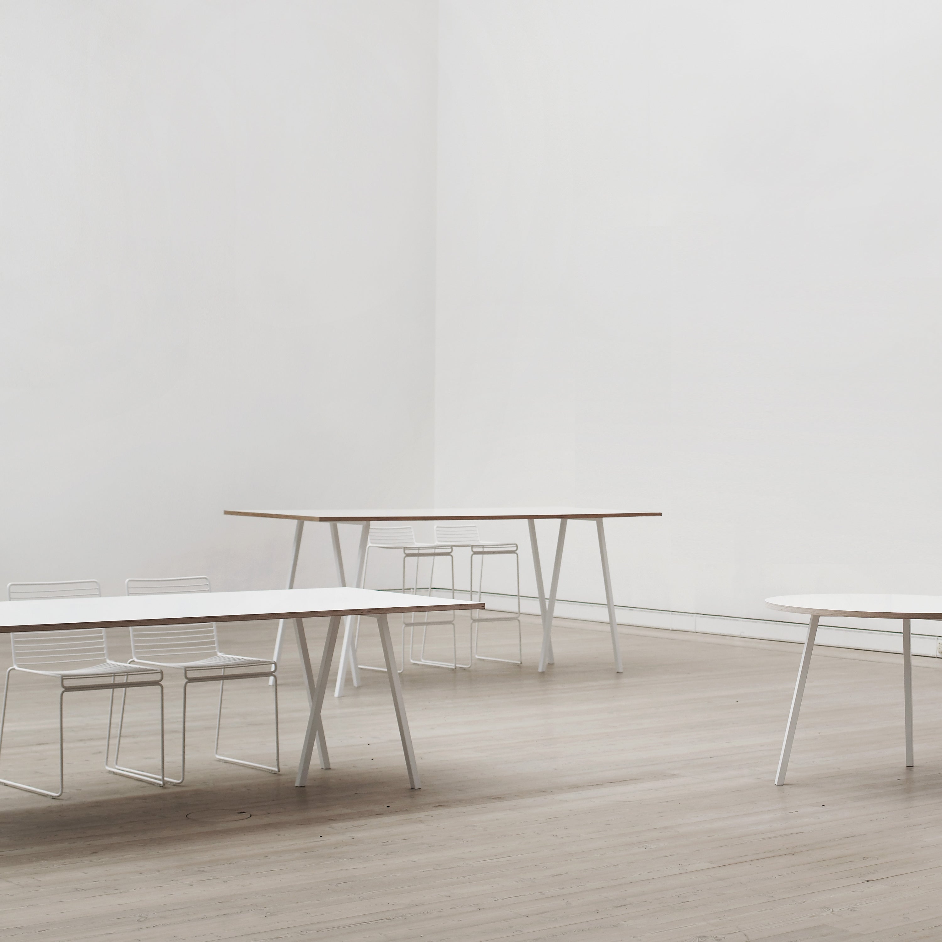 HAY Loop Stand Eettafel 160 x 77,5 cm - Wit