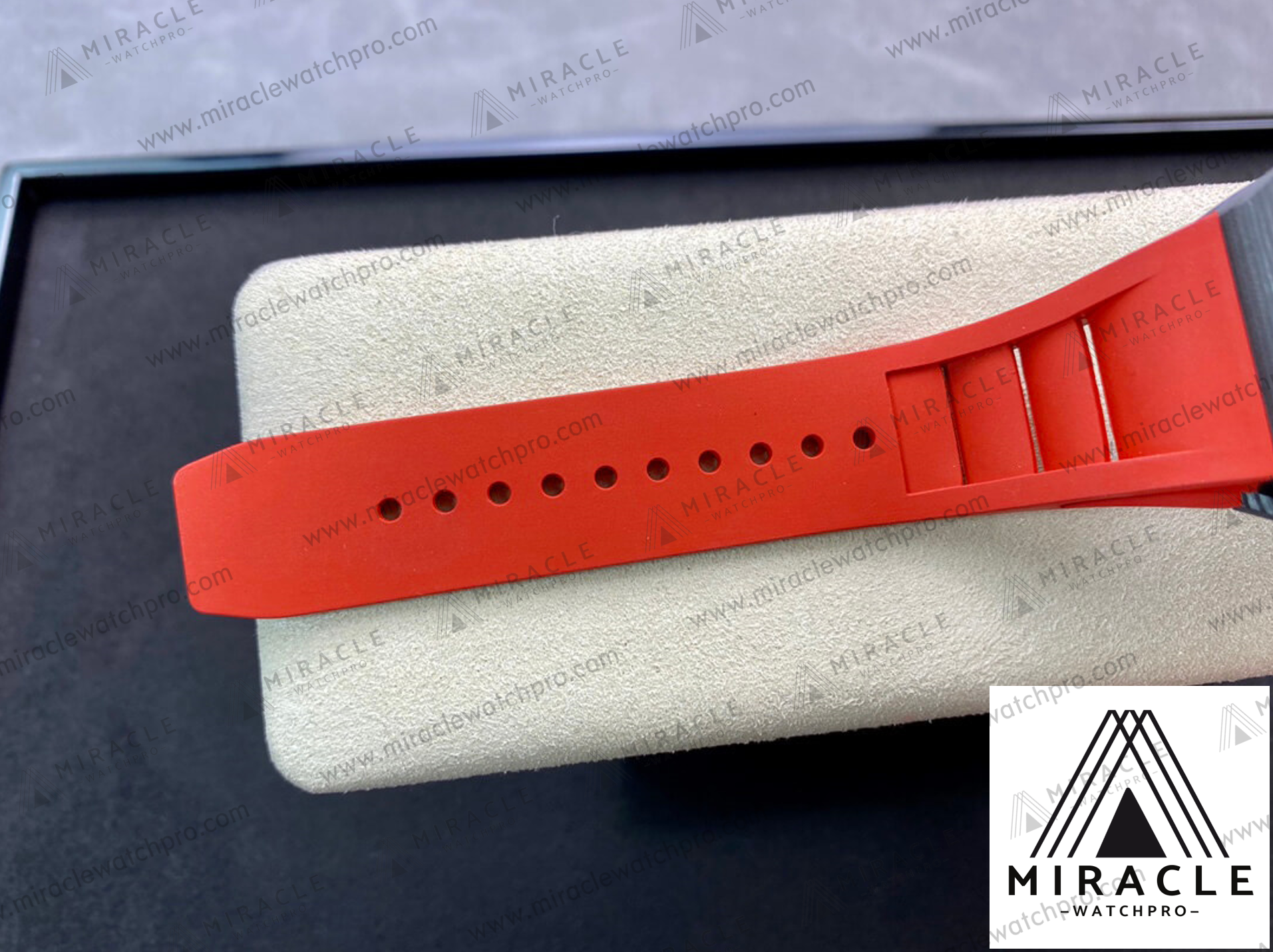 Replica Watch-RICHARD MILLE-ref.RM011-Elite Clone-42mmx51mm