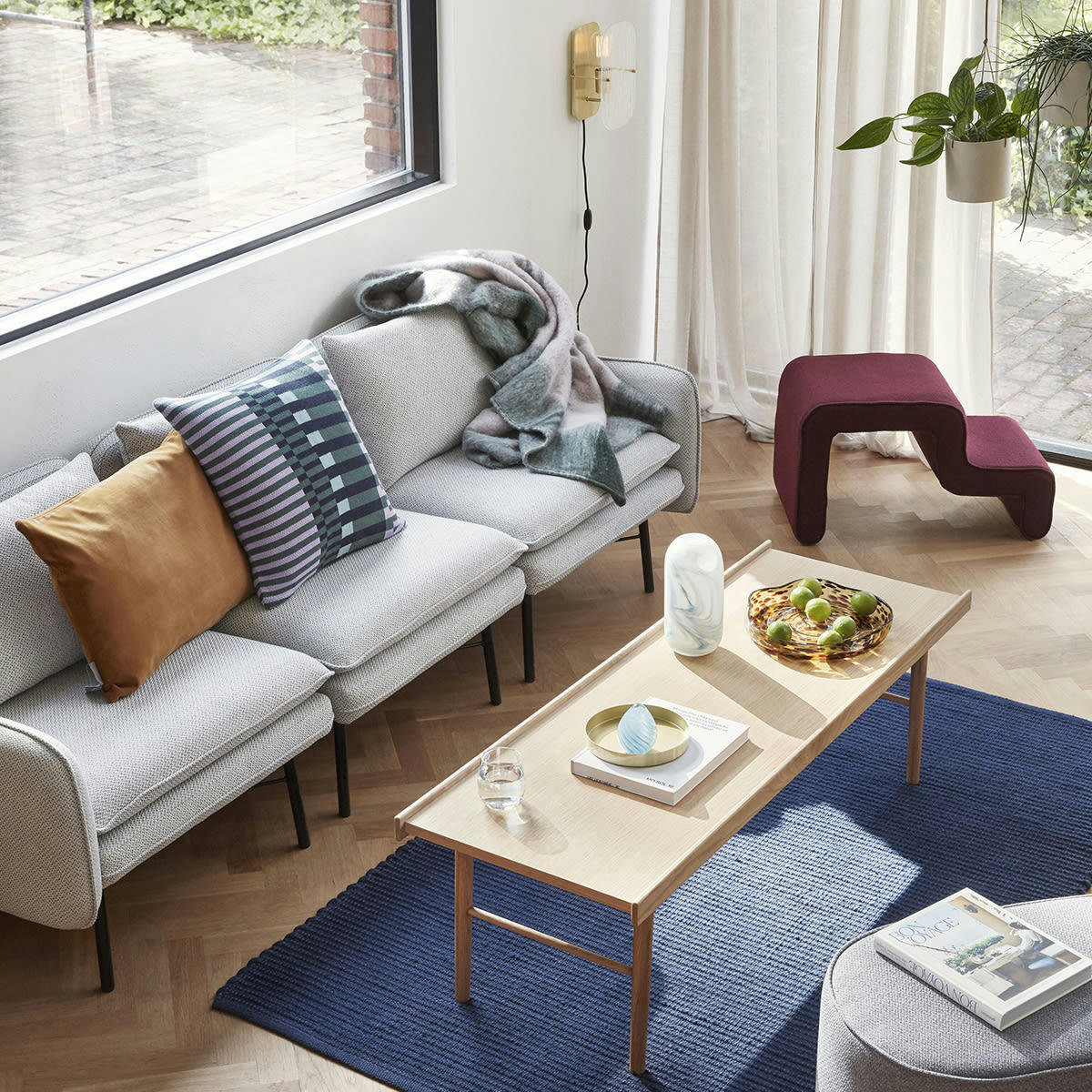 RUFFLE - Lampe murale en métal et verre transparent