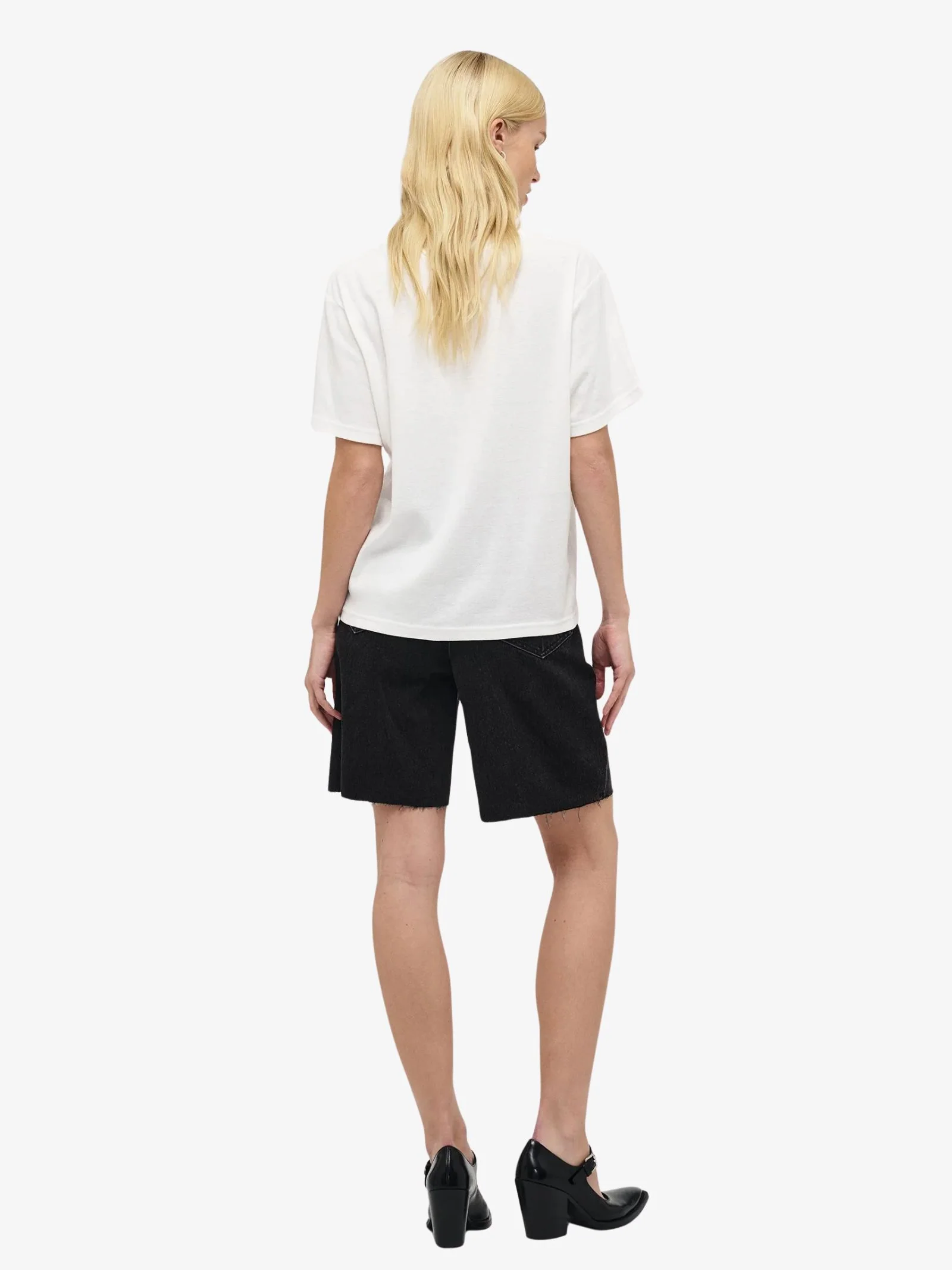 Neuw Romantic Tee