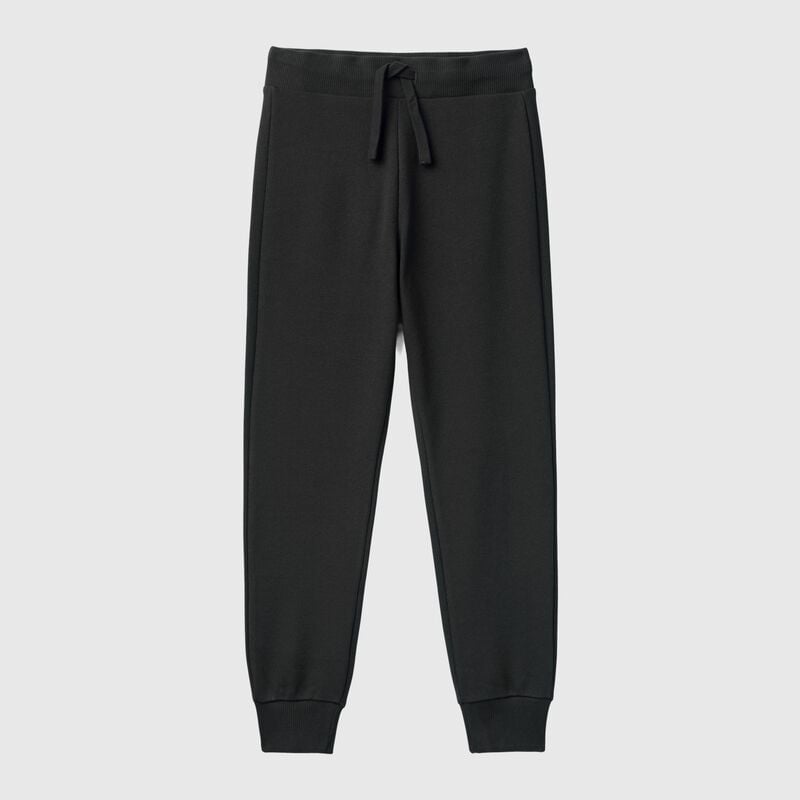 Sporty trousers with drawstring