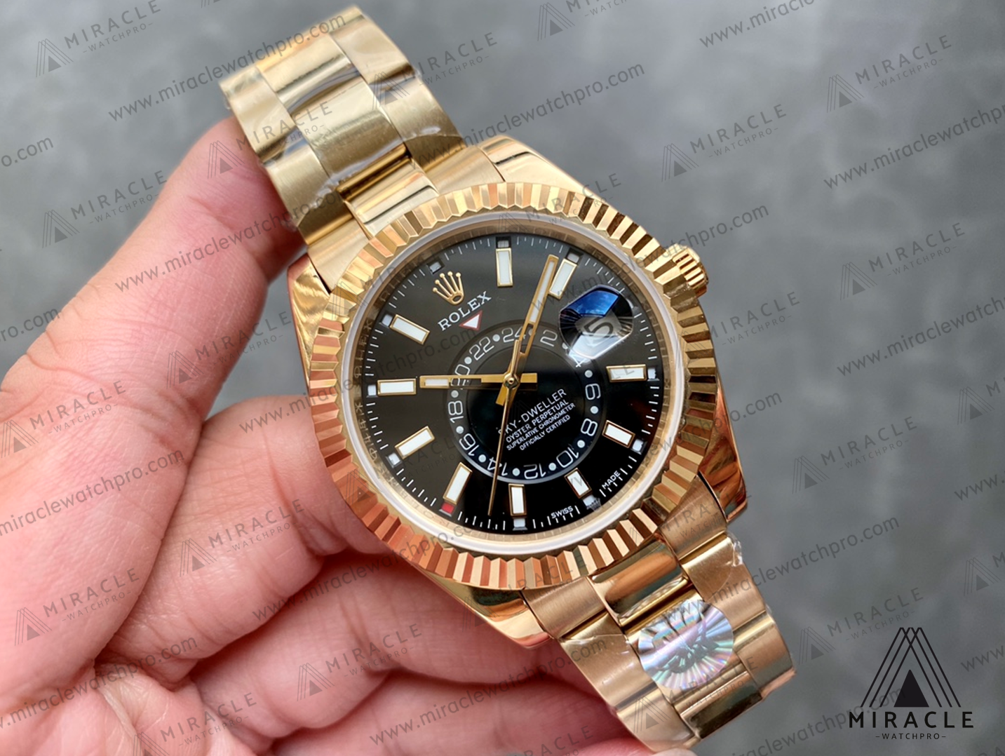 Replica Watch-ROLEX-Sky Dweller-REF.M326938-0004-ELITE CLONE-42MM