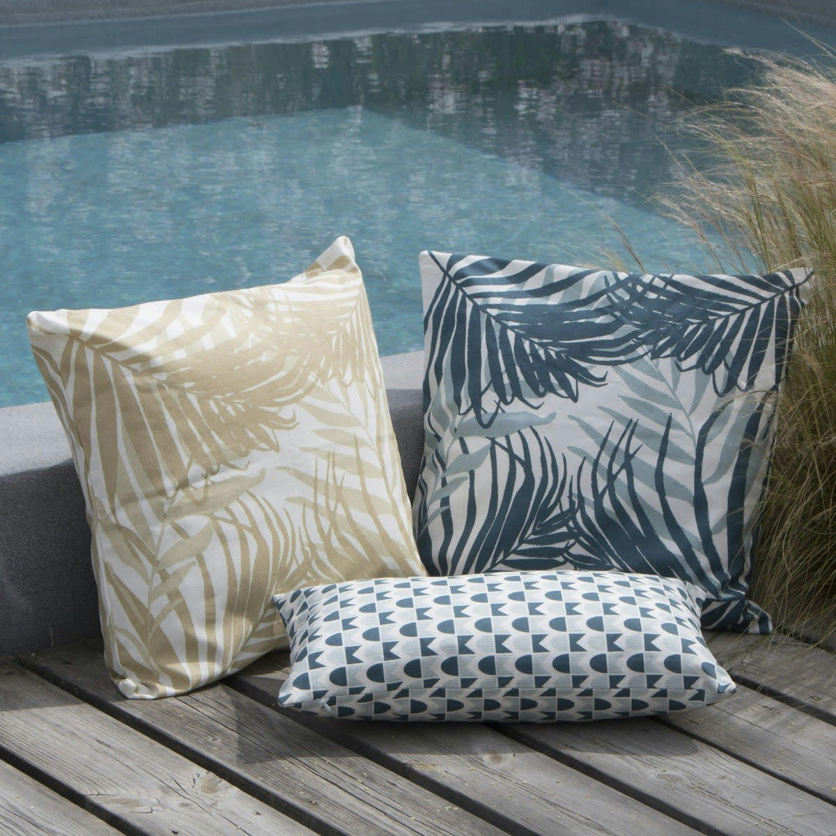 SKANDI - Coussin de plage coton  39x25 bleu paon