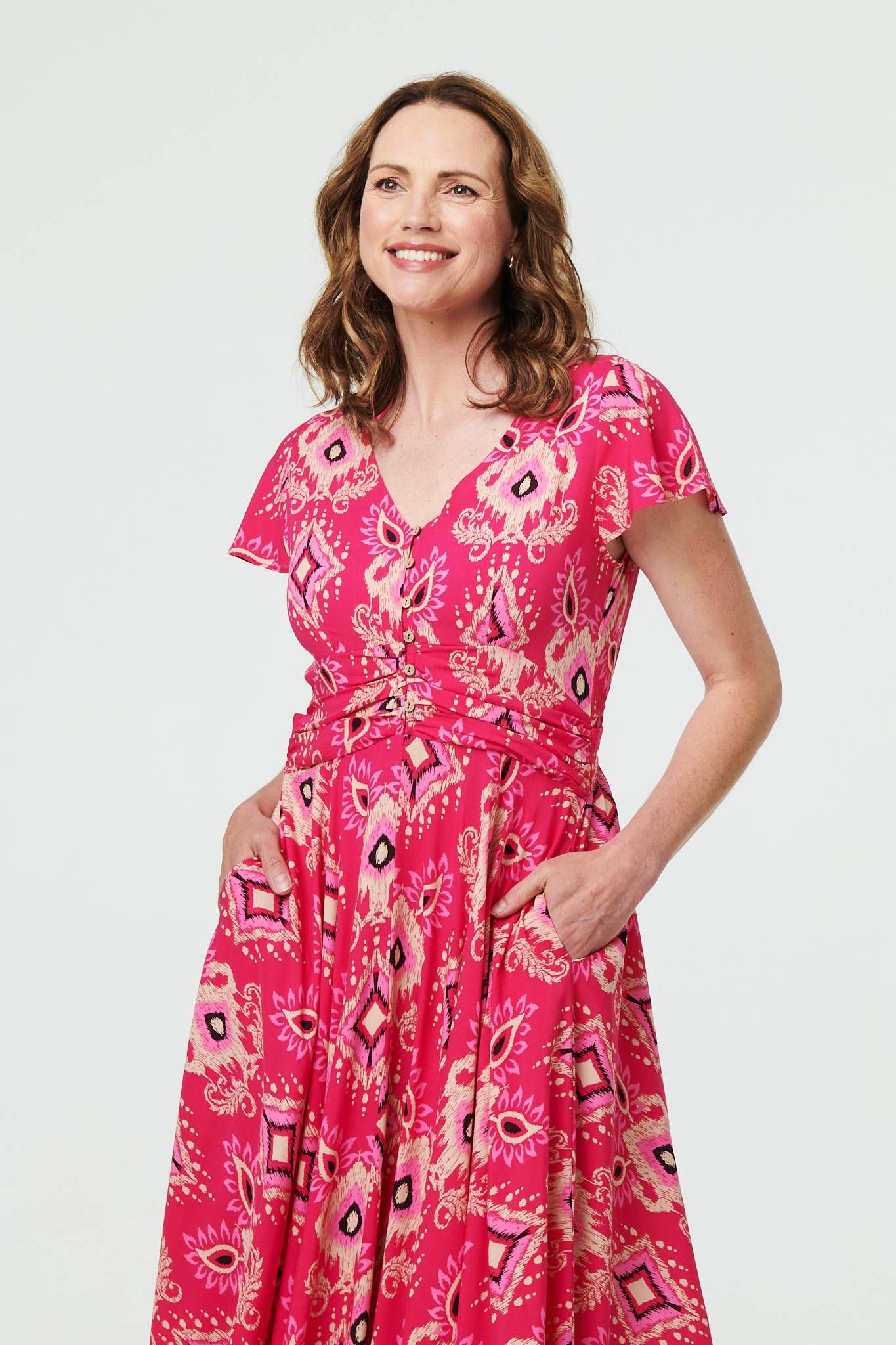 Izabel London Printed Cap Sleeve Ruched Maxi Dress